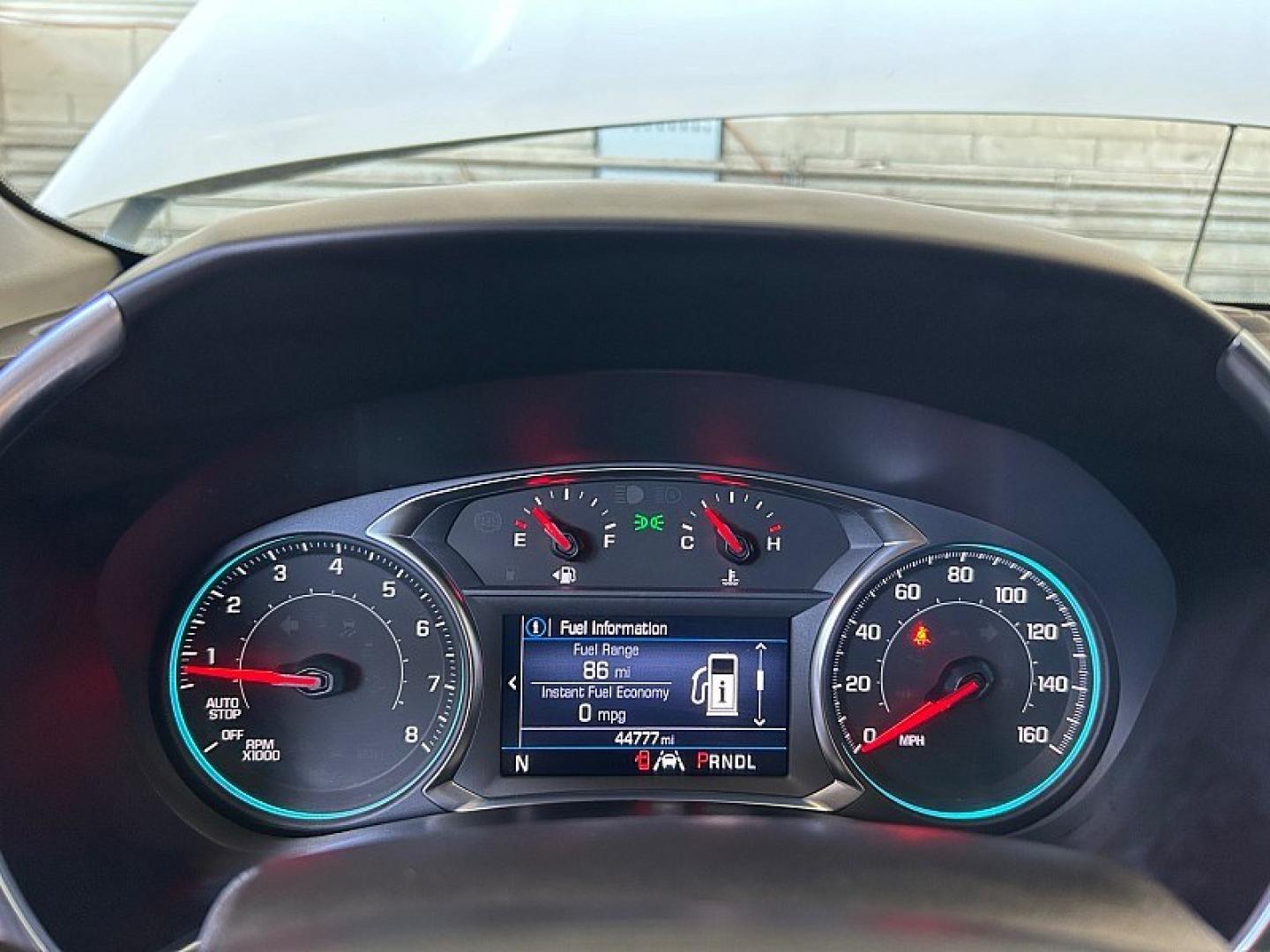 2024 WHITE Chevrolet Equinox (3GNAXUEG8RL) with an 4-Cyl Turbo 1.5 Liter engine, Automatic 6-Spd w/Overdrive transmission, located at 412 Auto Vista Drive, Palmdale, 93551, (661) 945-0620, 34.592636, -118.136681- Photo#20