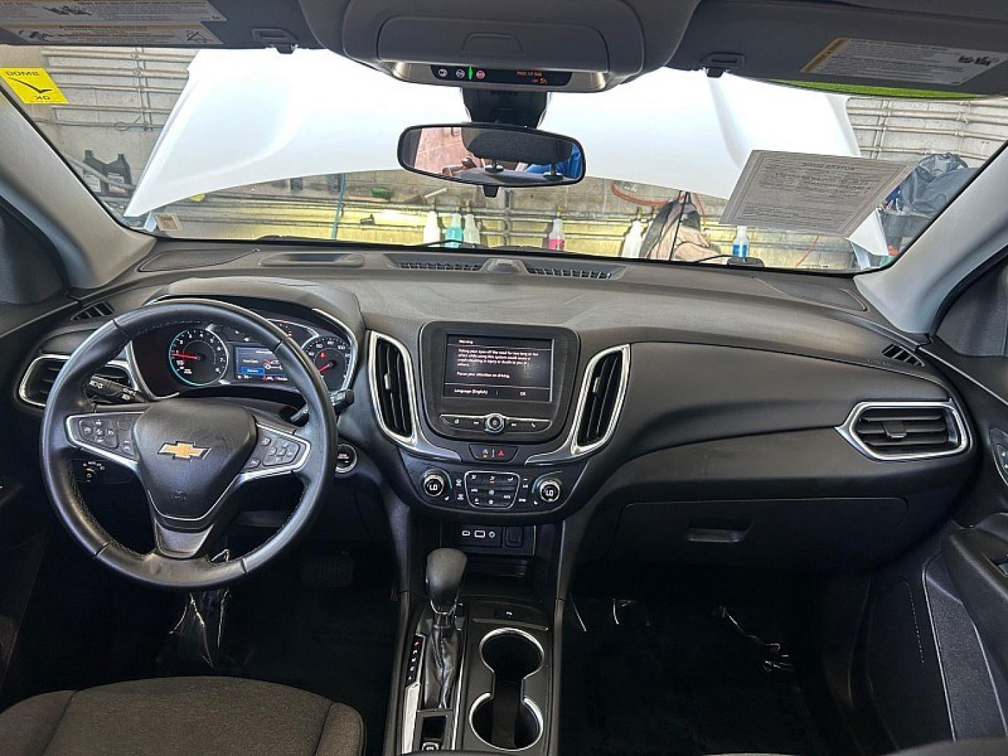 2024 WHITE Chevrolet Equinox (3GNAXUEG4RL) with an 4-Cyl Turbo 1.5 Liter engine, Automatic 6-Spd w/Overdrive transmission, located at 412 Auto Vista Drive, Palmdale, 93551, (661) 945-0620, 34.592636, -118.136681- Photo#22