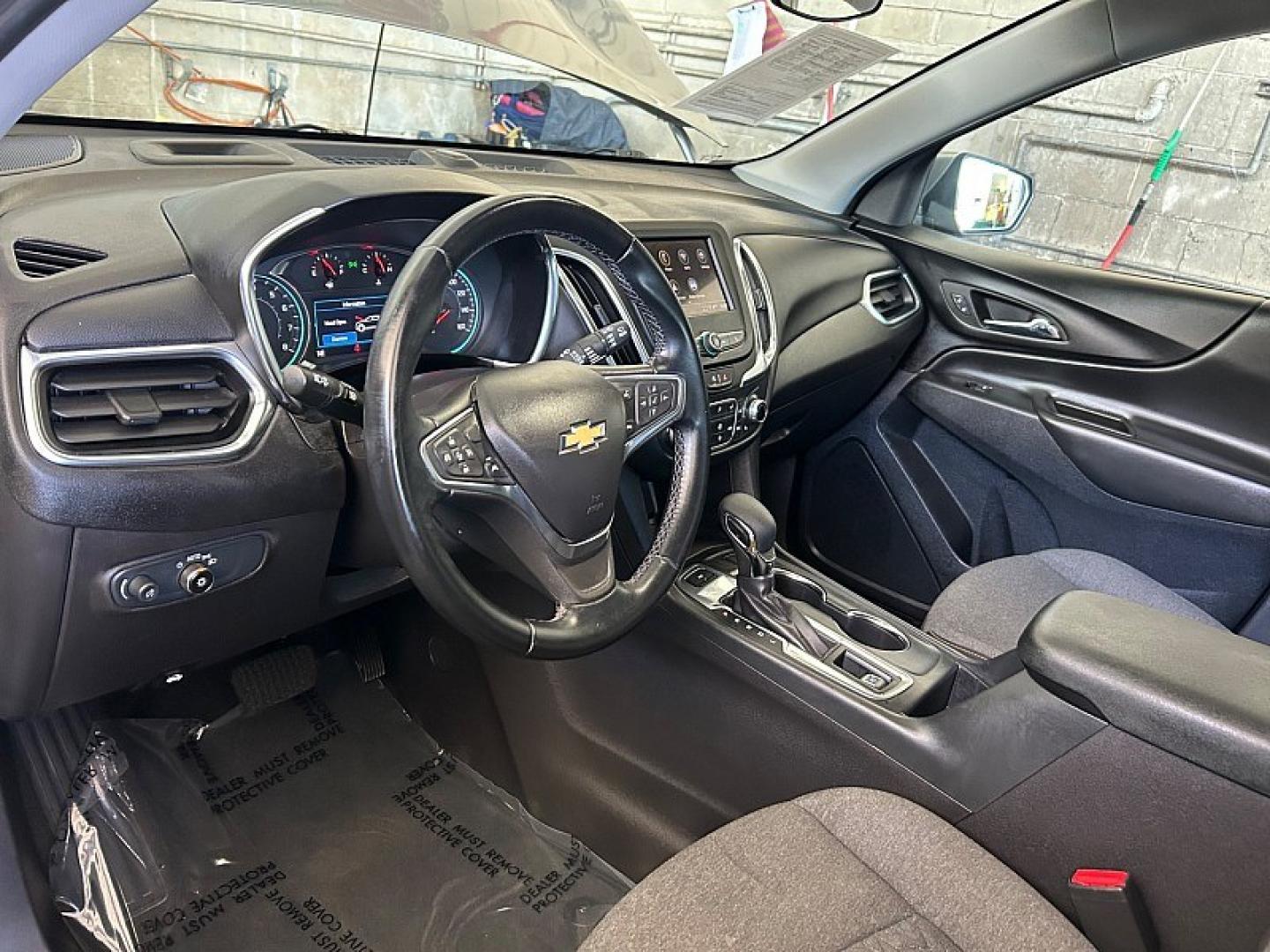 2024 GRAY Chevrolet Equinox (3GNAXUEG0RL) with an 4-Cyl Turbo 1.5 Liter engine, Automatic 6-Spd w/Overdrive transmission, located at 412 Auto Vista Drive, Palmdale, 93551, (661) 945-0620, 34.592636, -118.136681- Photo#17