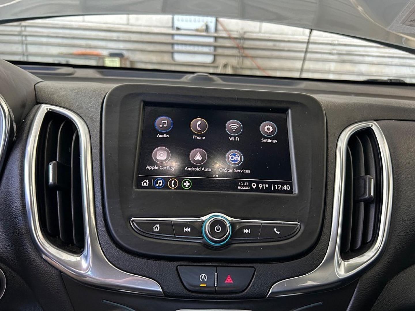 2024 GRAY Chevrolet Equinox (3GNAXUEG0RL) with an 4-Cyl Turbo 1.5 Liter engine, Automatic 6-Spd w/Overdrive transmission, located at 412 Auto Vista Drive, Palmdale, 93551, (661) 945-0620, 34.592636, -118.136681- Photo#20