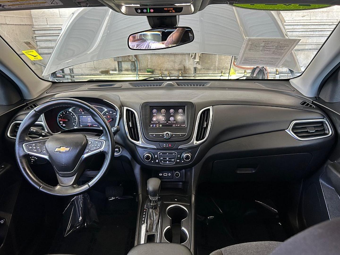 2024 GRAY Chevrolet Equinox (3GNAXUEG0RL) with an 4-Cyl Turbo 1.5 Liter engine, Automatic 6-Spd w/Overdrive transmission, located at 412 Auto Vista Drive, Palmdale, 93551, (661) 945-0620, 34.592636, -118.136681- Photo#22
