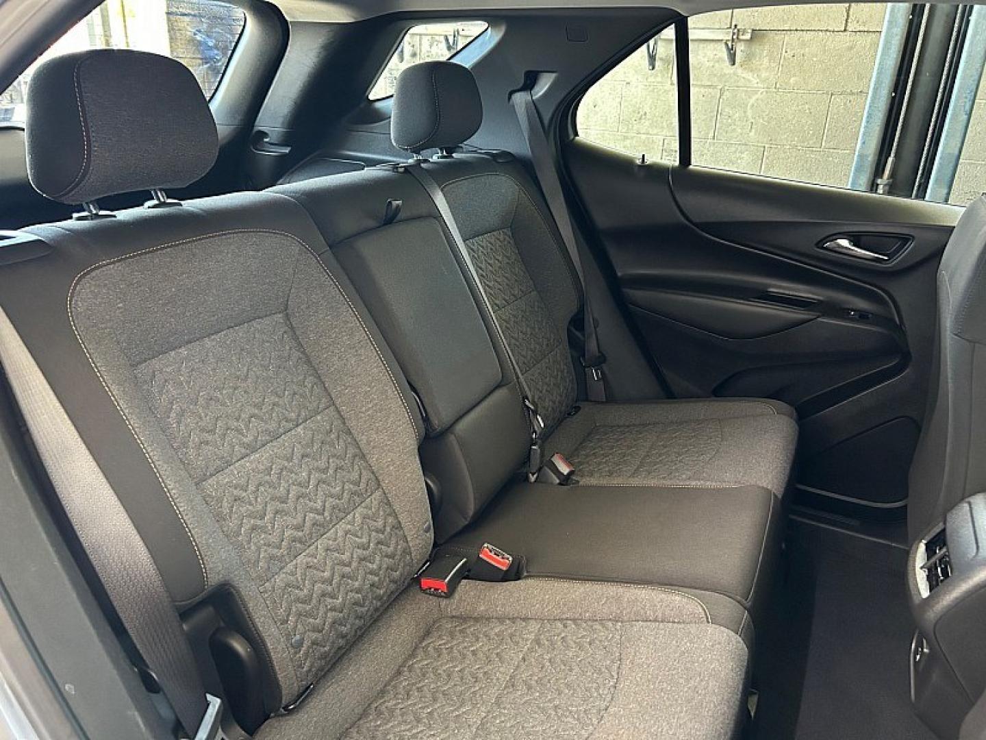 2024 GRAY Chevrolet Equinox (3GNAXUEG0RL) with an 4-Cyl Turbo 1.5 Liter engine, Automatic 6-Spd w/Overdrive transmission, located at 412 Auto Vista Drive, Palmdale, 93551, (661) 945-0620, 34.592636, -118.136681- Photo#24