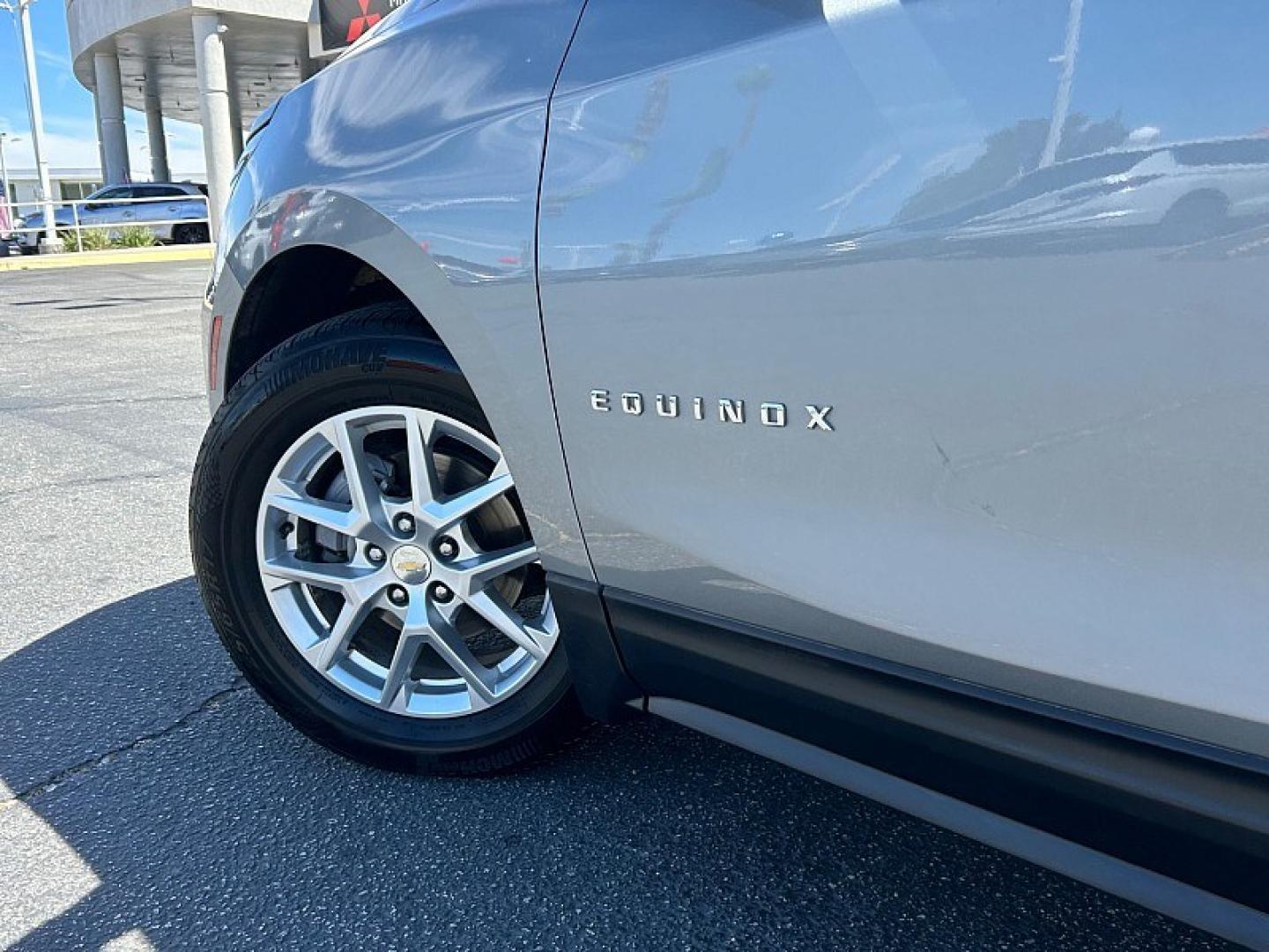 2024 Chevrolet Equinox (3GNAXKEG9RL) with an 4-Cyl Turbo 1.5 Liter engine, Automatic 6-Spd w/Overdrive transmission, located at 412 Auto Vista Drive, Palmdale, 93551, (661) 945-0620, 34.592636, -118.136681- Photo#6