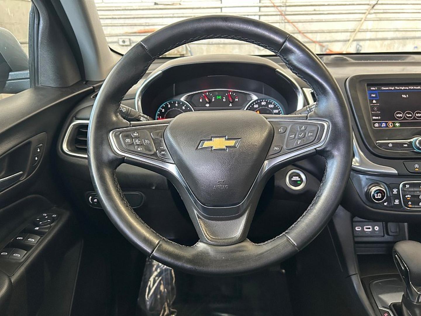 2024 Chevrolet Equinox (3GNAXKEG9RL) with an 4-Cyl Turbo 1.5 Liter engine, Automatic 6-Spd w/Overdrive transmission, located at 412 Auto Vista Drive, Palmdale, 93551, (661) 945-0620, 34.592636, -118.136681- Photo#21