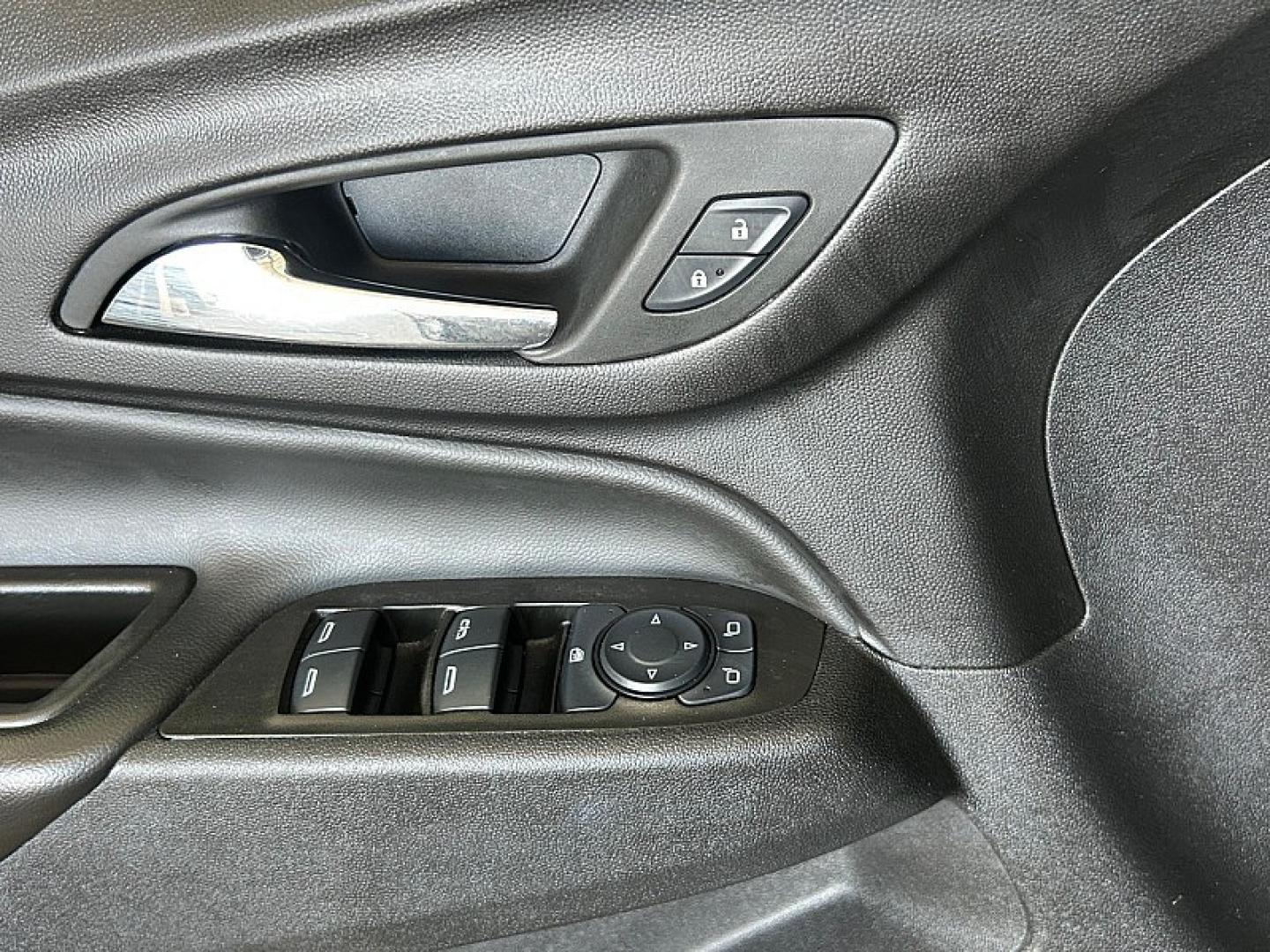 2024 Chevrolet Equinox (3GNAXKEG9RL) with an 4-Cyl Turbo 1.5 Liter engine, Automatic 6-Spd w/Overdrive transmission, located at 412 Auto Vista Drive, Palmdale, 93551, (661) 945-0620, 34.592636, -118.136681- Photo#24