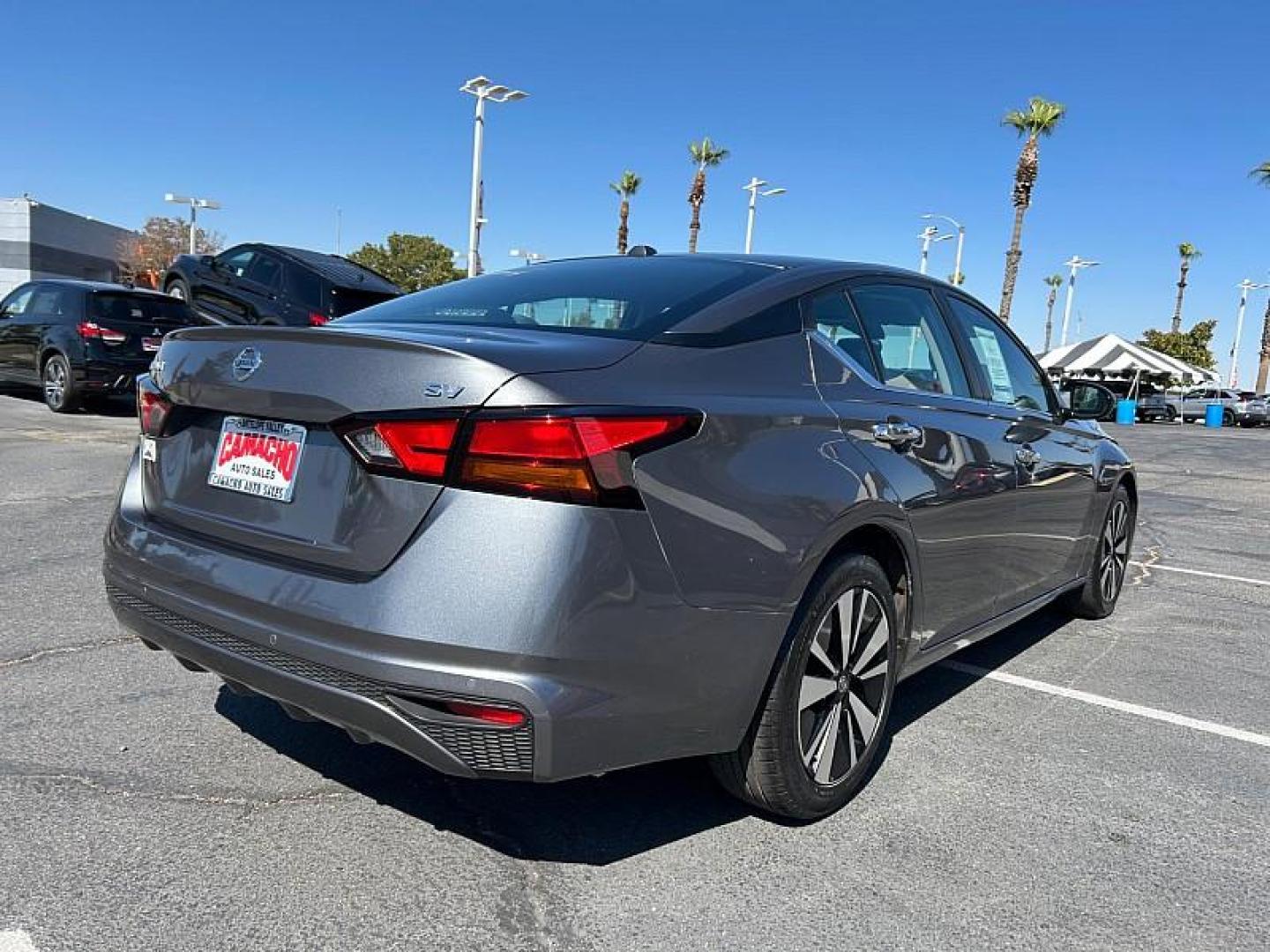 2024 WHITE Chevrolet Malibu (1G1ZD5ST7RF) with an 4-Cyl Turbo 1.5 Liter engine, Automatic CVT transmission, located at 412 Auto Vista Drive, Palmdale, 93551, (661) 945-0620, 34.592636, -118.136681 - Photo#6
