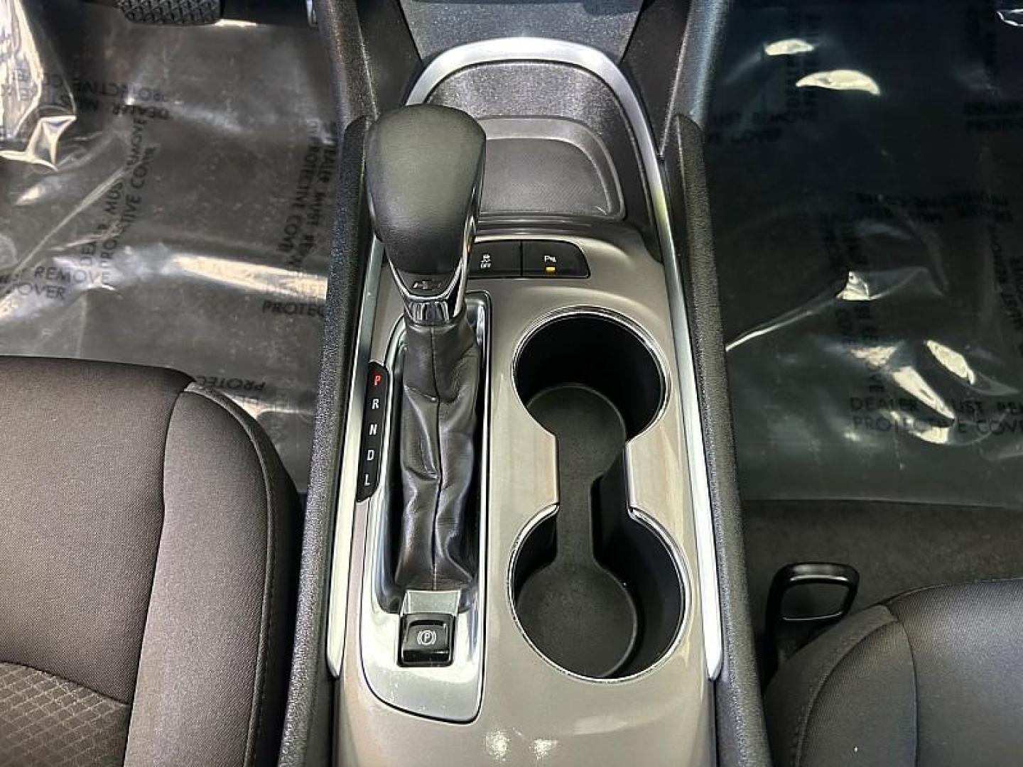 2024 BLACK Chevrolet Malibu (1G1ZD5ST5RF) with an 4-Cyl Turbo 1.5 Liter engine, Automatic CVT transmission, located at 412 Auto Vista Drive, Palmdale, 93551, (661) 945-0620, 34.592636, -118.136681 - Photo#23