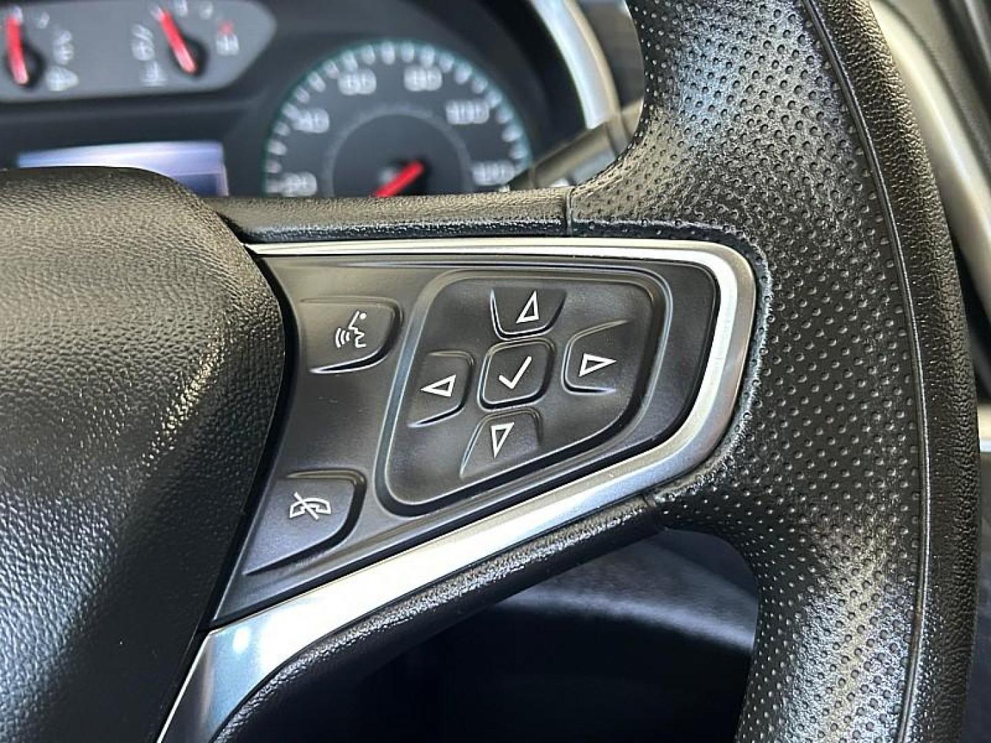 2024 RED Chevrolet Malibu (1G1ZD5STXRF) with an 4-Cyl Turbo 1.5 Liter engine, Automatic CVT transmission, located at 412 Auto Vista Drive, Palmdale, 93551, (661) 945-0620, 34.592636, -118.136681 - Photo#11