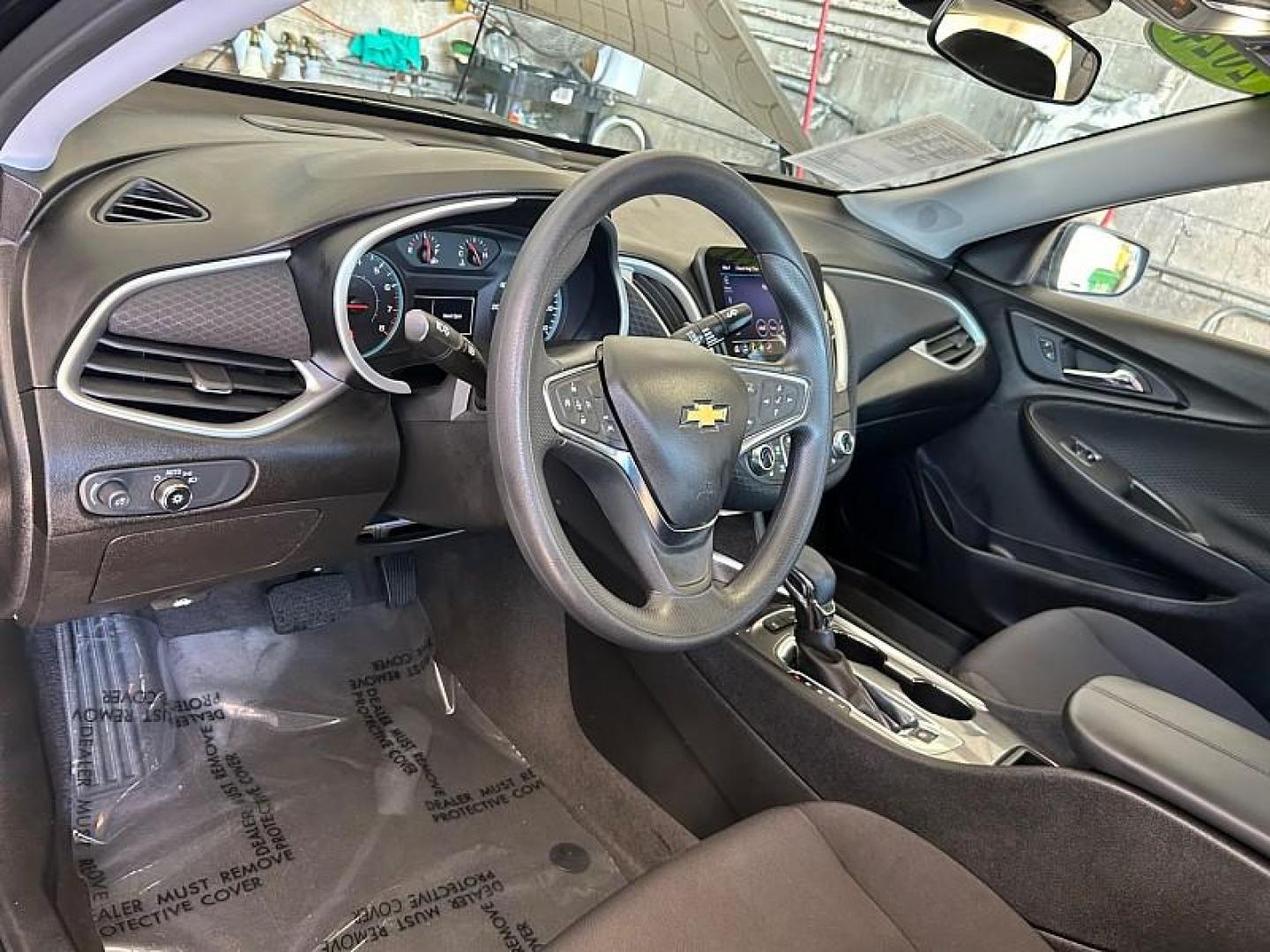 2024 BLACK Chevrolet Malibu (1G1ZD5ST2RF) with an 4-Cyl Turbo 1.5 Liter engine, Automatic CVT transmission, located at 412 Auto Vista Drive, Palmdale, 93551, (661) 945-0620, 34.592636, -118.136681 - Photo#17