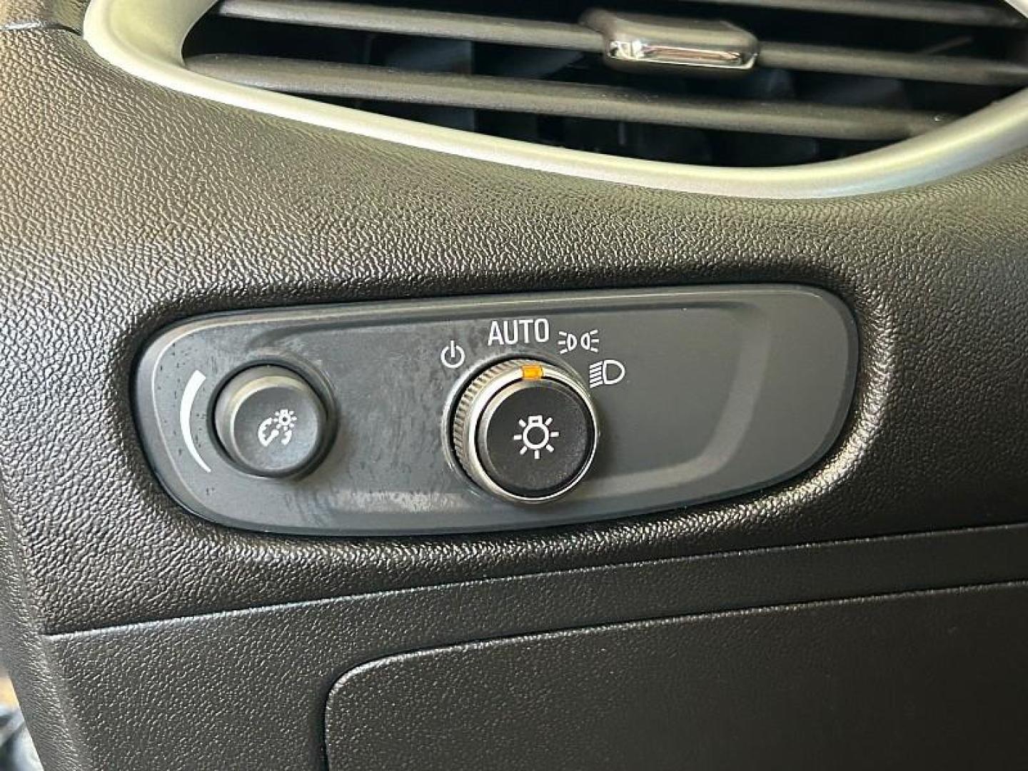 2024 BLACK Chevrolet Malibu (1G1ZD5ST2RF) with an 4-Cyl Turbo 1.5 Liter engine, Automatic CVT transmission, located at 412 Auto Vista Drive, Palmdale, 93551, (661) 945-0620, 34.592636, -118.136681 - Photo#22