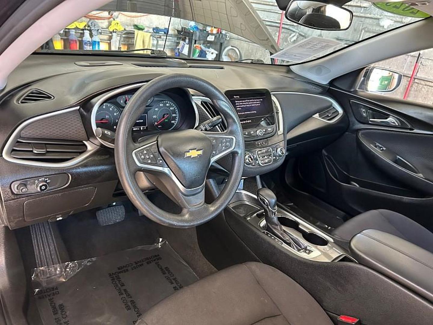 2024 GRAY Chevrolet Malibu (1G1ZD5ST3RF) with an 4-Cyl Turbo 1.5 Liter engine, Automatic CVT transmission, located at 412 Auto Vista Drive, Palmdale, 93551, (661) 945-0620, 34.592636, -118.136681- Photo#10