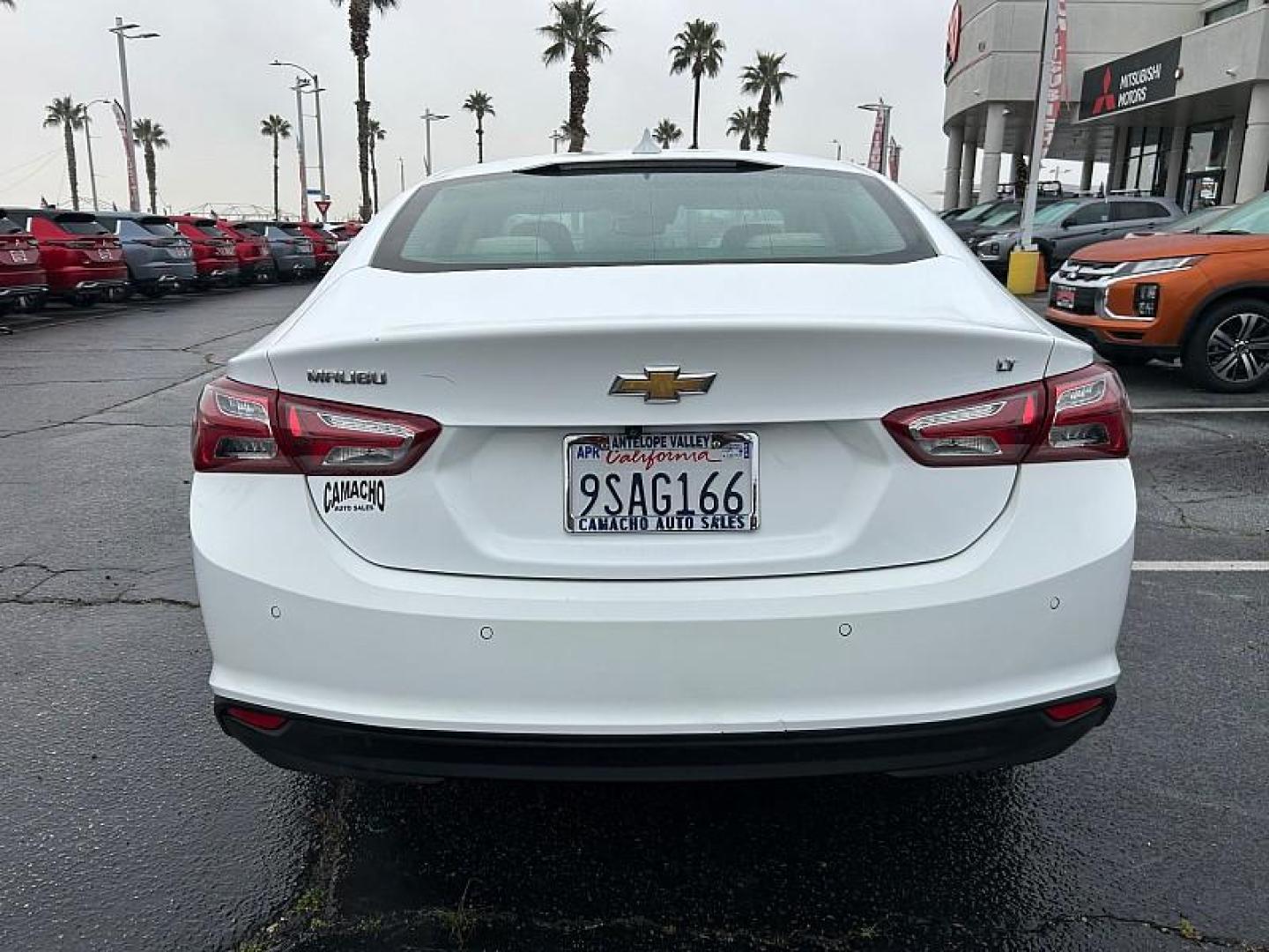 2024 WHITE Chevrolet Malibu (1G1ZE5ST0RF) with an 4-Cyl Turbo 1.5 Liter engine, Automatic CVT transmission, located at 412 Auto Vista Drive, Palmdale, 93551, (661) 945-0620, 34.592636, -118.136681- Photo#3