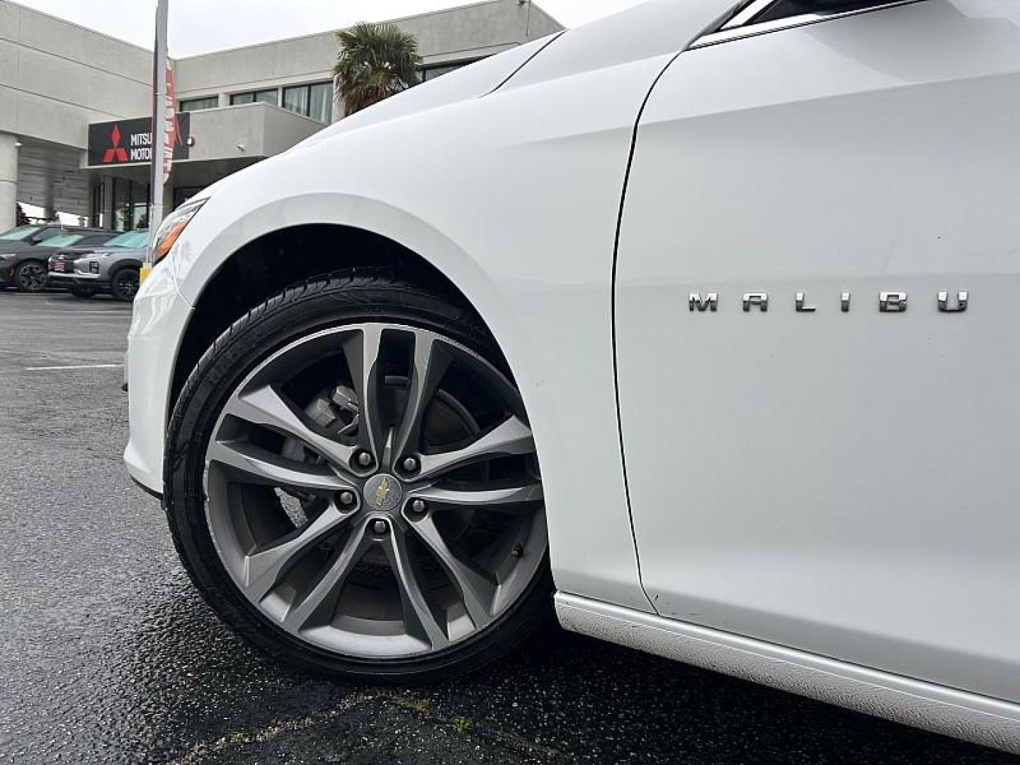 2024 WHITE Chevrolet Malibu (1G1ZE5ST0RF) with an 4-Cyl Turbo 1.5 Liter engine, Automatic CVT transmission, located at 412 Auto Vista Drive, Palmdale, 93551, (661) 945-0620, 34.592636, -118.136681- Photo#8