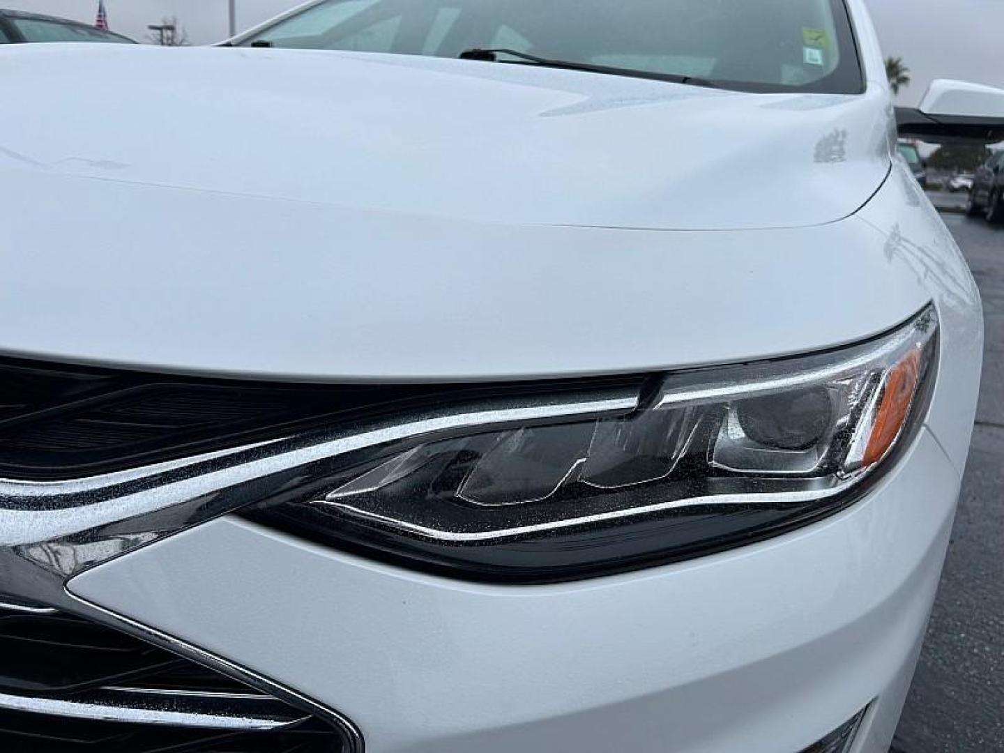 2024 WHITE Chevrolet Malibu (1G1ZE5ST0RF) with an 4-Cyl Turbo 1.5 Liter engine, Automatic CVT transmission, located at 412 Auto Vista Drive, Palmdale, 93551, (661) 945-0620, 34.592636, -118.136681- Photo#9