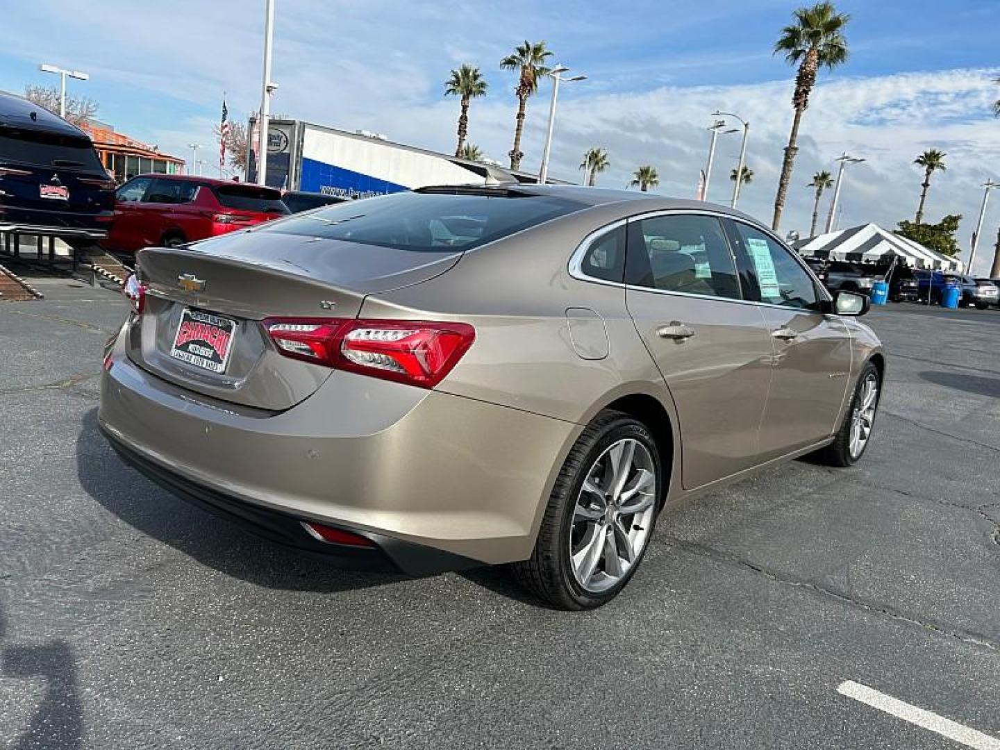 2024 GRAY Chevrolet Malibu (1G1ZE5ST9RF) with an 4-Cyl Turbo 1.5 Liter engine, Automatic CVT transmission, located at 412 Auto Vista Drive, Palmdale, 93551, (661) 945-0620, 34.592636, -118.136681 - Photo#2