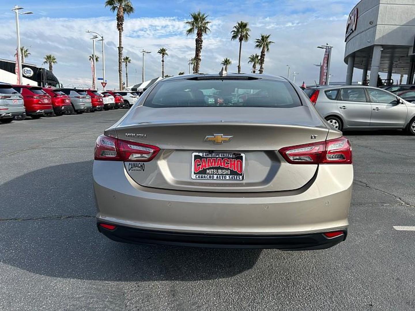 2024 GRAY Chevrolet Malibu (1G1ZE5ST9RF) with an 4-Cyl Turbo 1.5 Liter engine, Automatic CVT transmission, located at 412 Auto Vista Drive, Palmdale, 93551, (661) 945-0620, 34.592636, -118.136681 - Photo#3