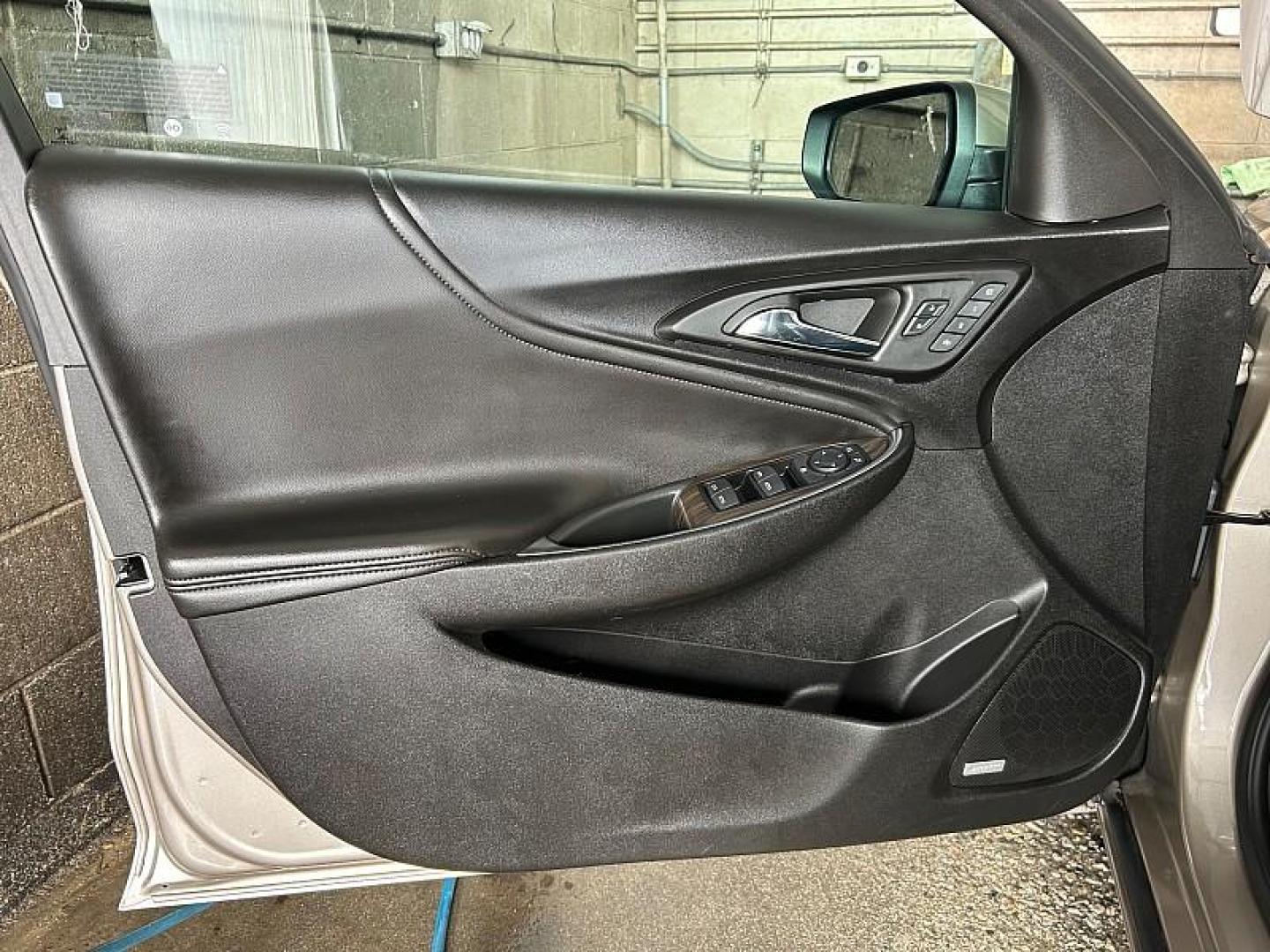 2024 GRAY Chevrolet Malibu (1G1ZE5ST9RF) with an 4-Cyl Turbo 1.5 Liter engine, Automatic CVT transmission, located at 412 Auto Vista Drive, Palmdale, 93551, (661) 945-0620, 34.592636, -118.136681 - Photo#16