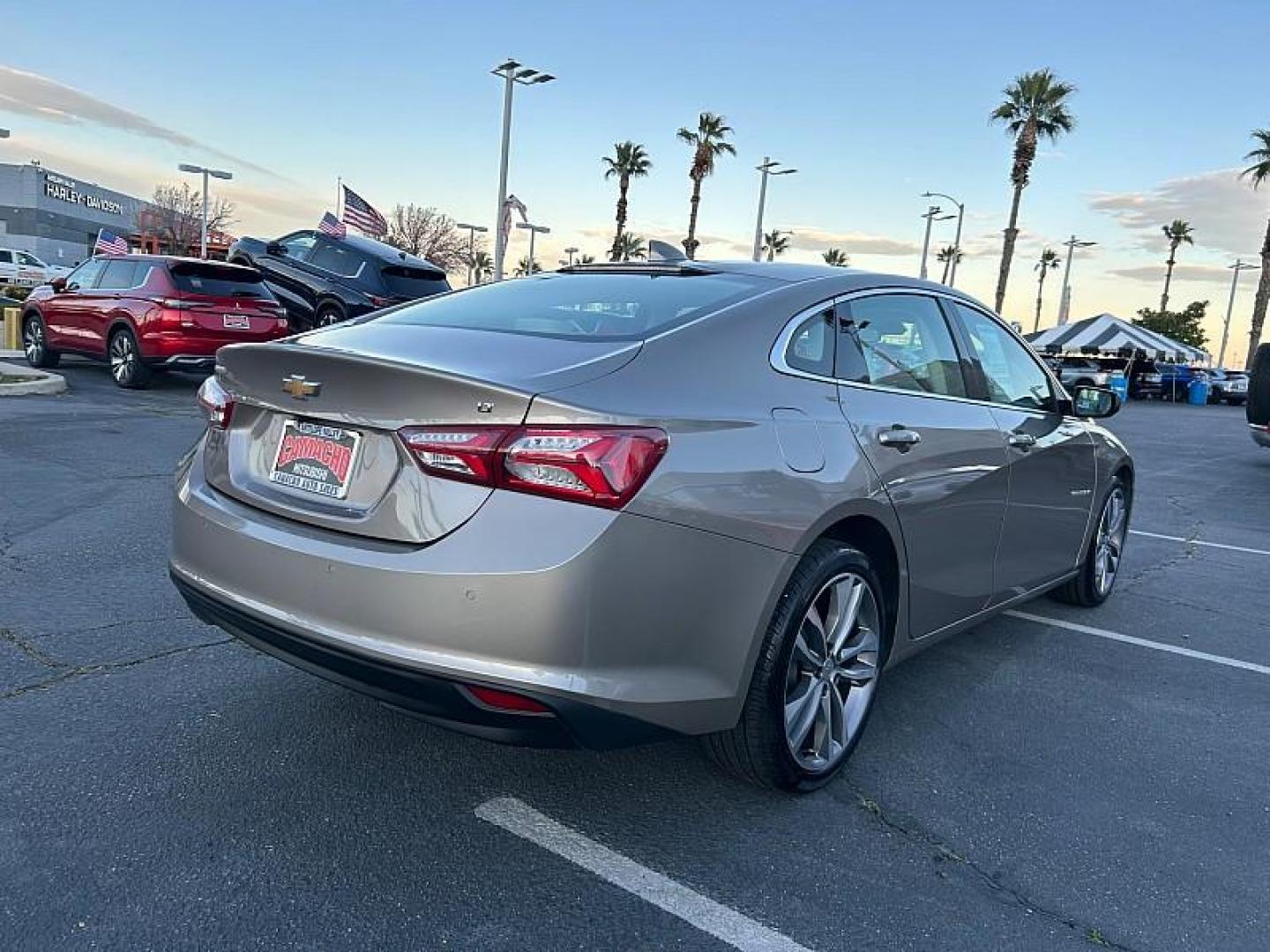 2024 GRAY Chevrolet Malibu (1G1ZE5ST8RF) with an 4-Cyl Turbo 1.5 Liter engine, Automatic CVT transmission, located at 412 Auto Vista Drive, Palmdale, 93551, (661) 945-0620, 34.592636, -118.136681 - Photo#6