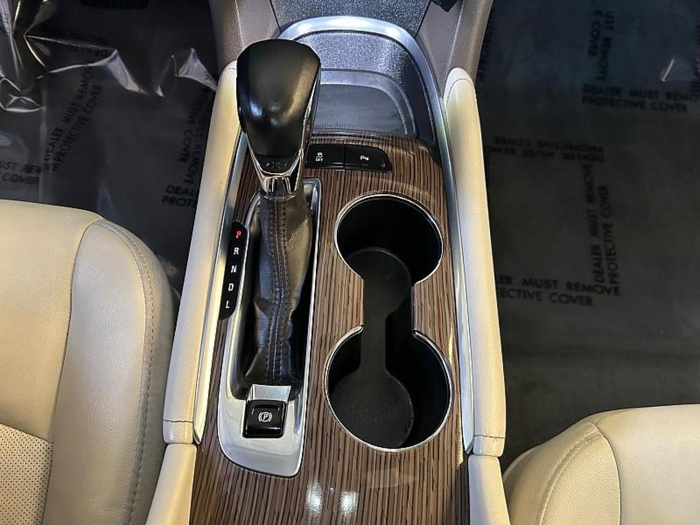 2024 GRAY Chevrolet Malibu (1G1ZE5ST8RF) with an 4-Cyl Turbo 1.5 Liter engine, Automatic CVT transmission, located at 412 Auto Vista Drive, Palmdale, 93551, (661) 945-0620, 34.592636, -118.136681 - Photo#22