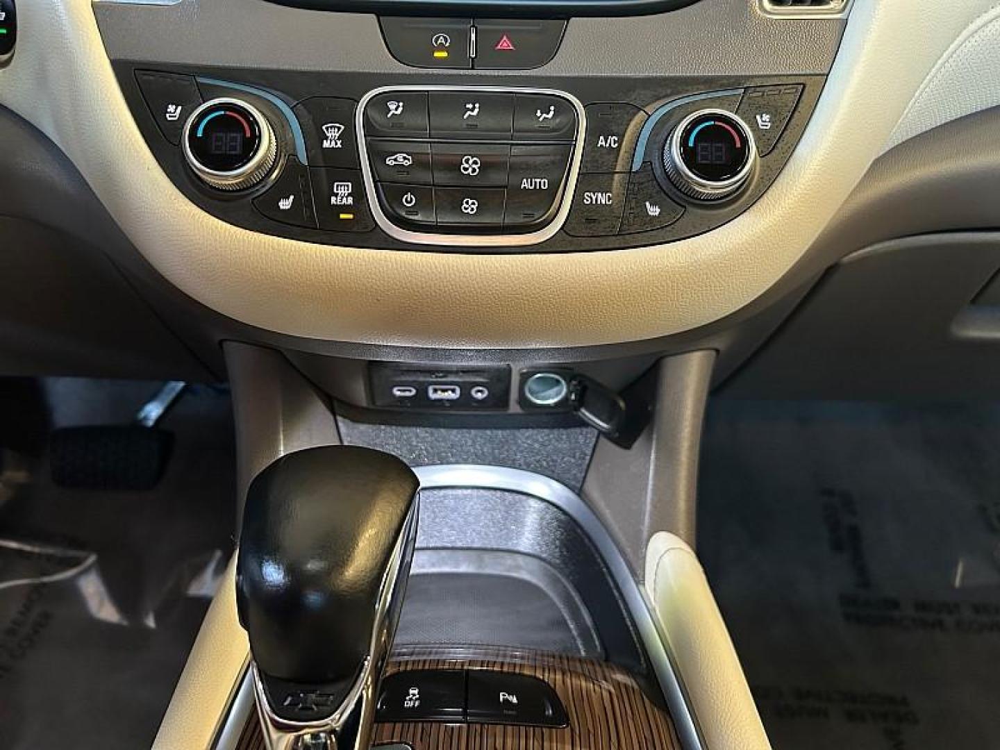 2024 GRAY Chevrolet Malibu (1G1ZE5ST8RF) with an 4-Cyl Turbo 1.5 Liter engine, Automatic CVT transmission, located at 412 Auto Vista Drive, Palmdale, 93551, (661) 945-0620, 34.592636, -118.136681 - Photo#23