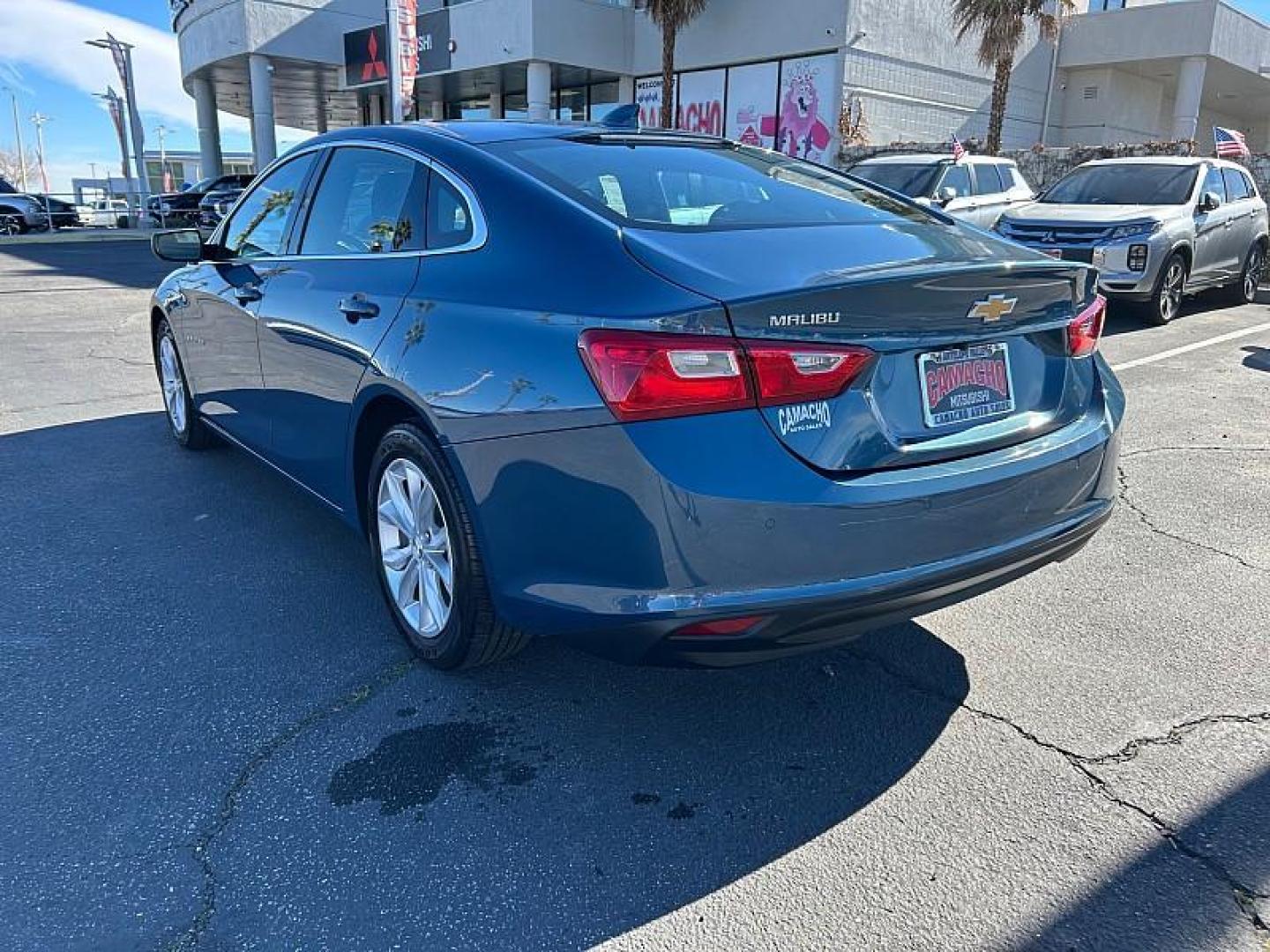 2024 BLUE Chevrolet Malibu (1G1ZD5ST8RF) with an 4-Cyl Turbo 1.5 Liter engine, Automatic CVT transmission, located at 412 Auto Vista Drive, Palmdale, 93551, (661) 945-0620, 34.592636, -118.136681- Photo#7