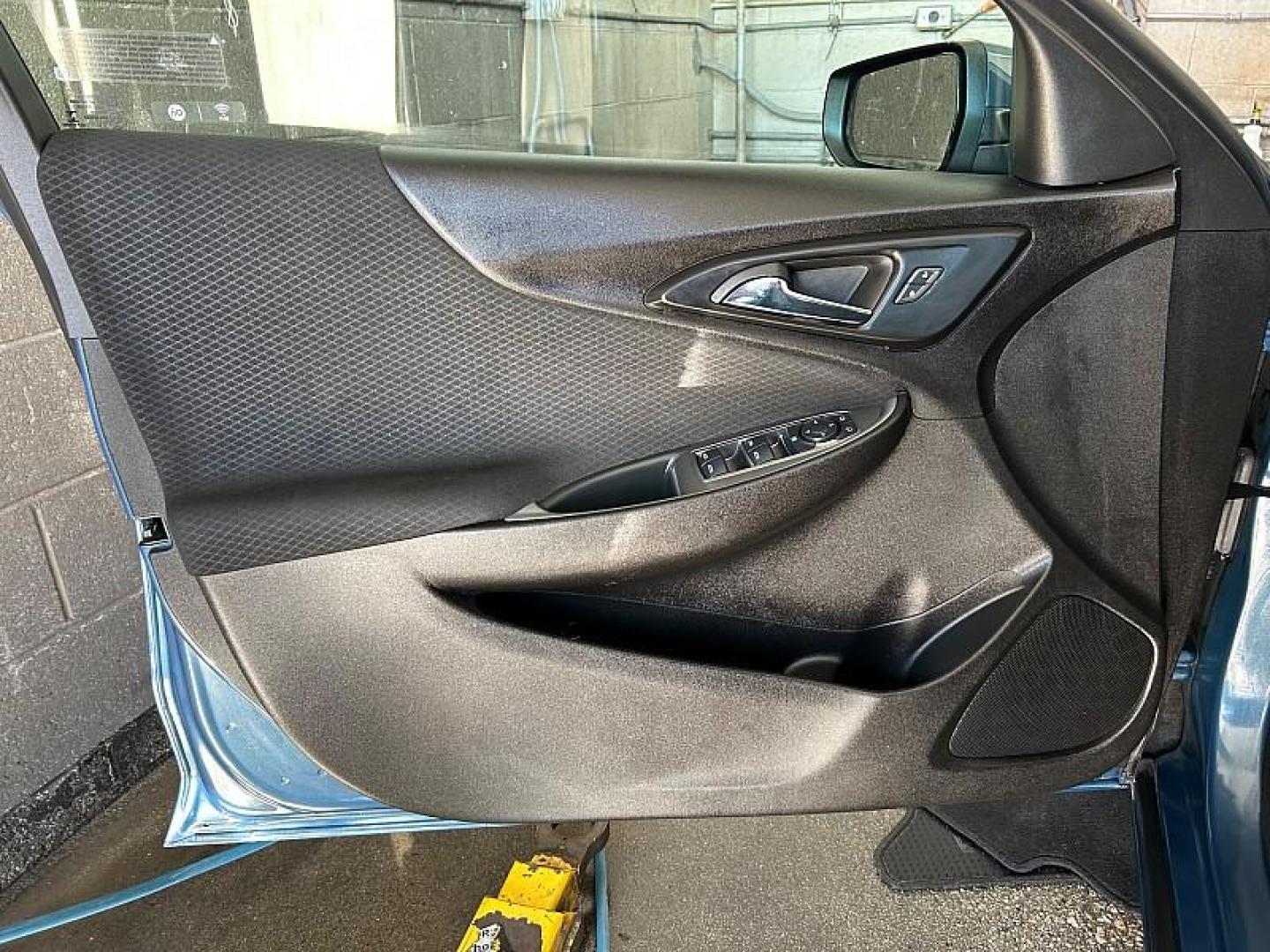 2024 BLUE Chevrolet Malibu (1G1ZD5ST8RF) with an 4-Cyl Turbo 1.5 Liter engine, Automatic CVT transmission, located at 412 Auto Vista Drive, Palmdale, 93551, (661) 945-0620, 34.592636, -118.136681- Photo#16