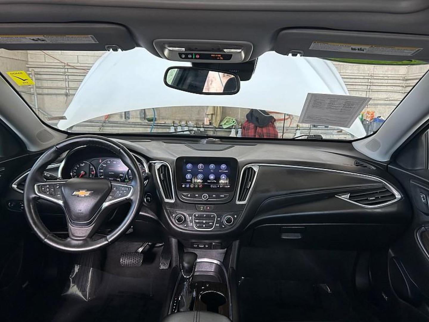 2024 WHITE Chevrolet Malibu (1G1ZE5ST2RF) with an 4-Cyl Turbo 1.5 Liter engine, Automatic CVT transmission, located at 412 Auto Vista Drive, Palmdale, 93551, (661) 945-0620, 34.592636, -118.136681 - Photo#22