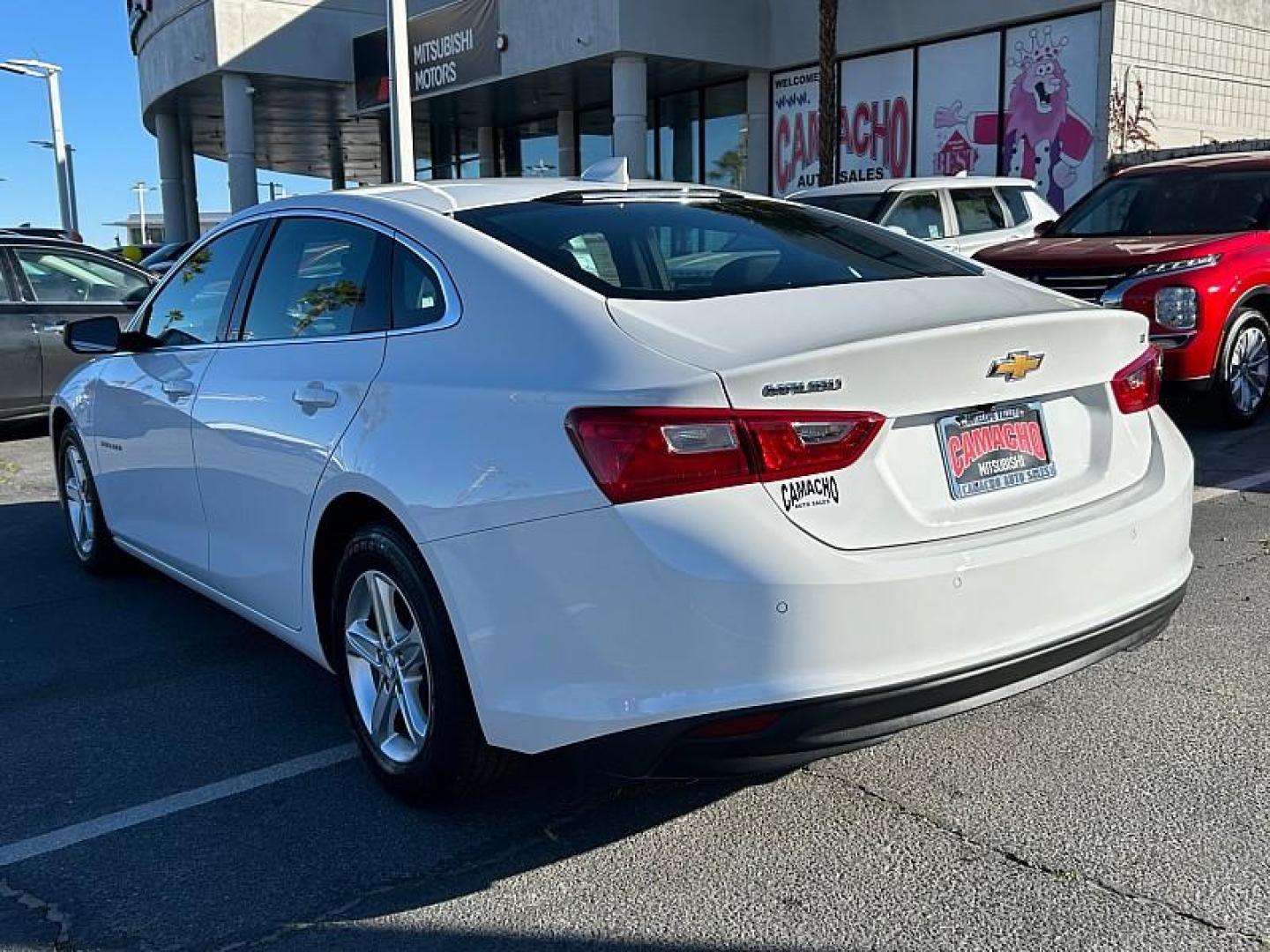 2024 WHITE Chevrolet Malibu (1G1ZD5ST9RF) with an 4-Cyl Turbo 1.5 Liter engine, Automatic CVT transmission, located at 412 Auto Vista Drive, Palmdale, 93551, (661) 945-0620, 34.592636, -118.136681 - Photo#24