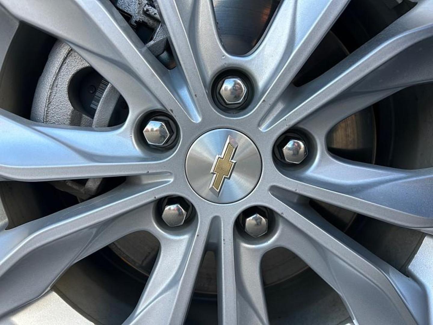 2024 GRAY Chevrolet Malibu (1G1ZD5ST8RF) with an 4-Cyl Turbo 1.5 Liter engine, Automatic CVT transmission, located at 412 Auto Vista Drive, Palmdale, 93551, (661) 945-0620, 34.592636, -118.136681 - Photo#7