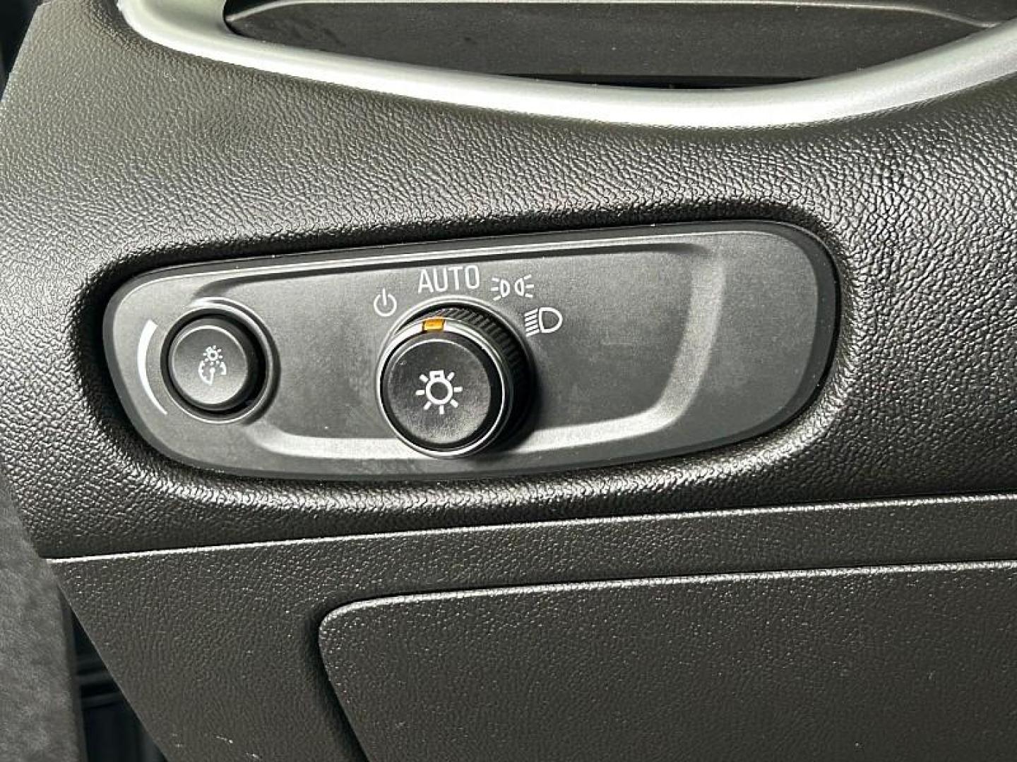 2024 GRAY Chevrolet Malibu (1G1ZD5ST8RF) with an 4-Cyl Turbo 1.5 Liter engine, Automatic CVT transmission, located at 412 Auto Vista Drive, Palmdale, 93551, (661) 945-0620, 34.592636, -118.136681 - Photo#25