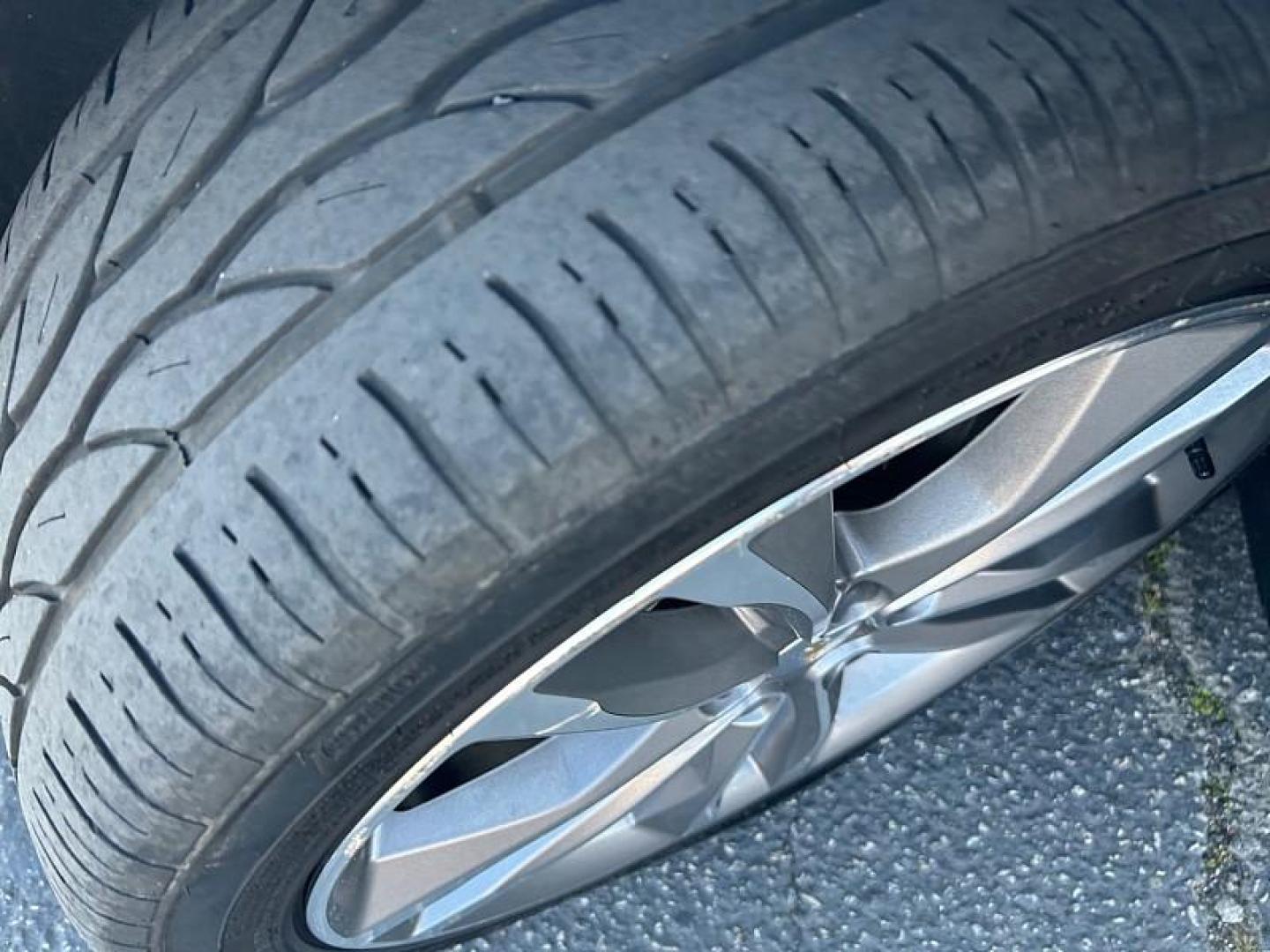 2024 WHITE Chevrolet Malibu (1G1ZE5ST4RF) with an 4-Cyl Turbo 1.5 Liter engine, Automatic CVT transmission, located at 412 Auto Vista Drive, Palmdale, 93551, (661) 945-0620, 34.592636, -118.136681 - Photo#17