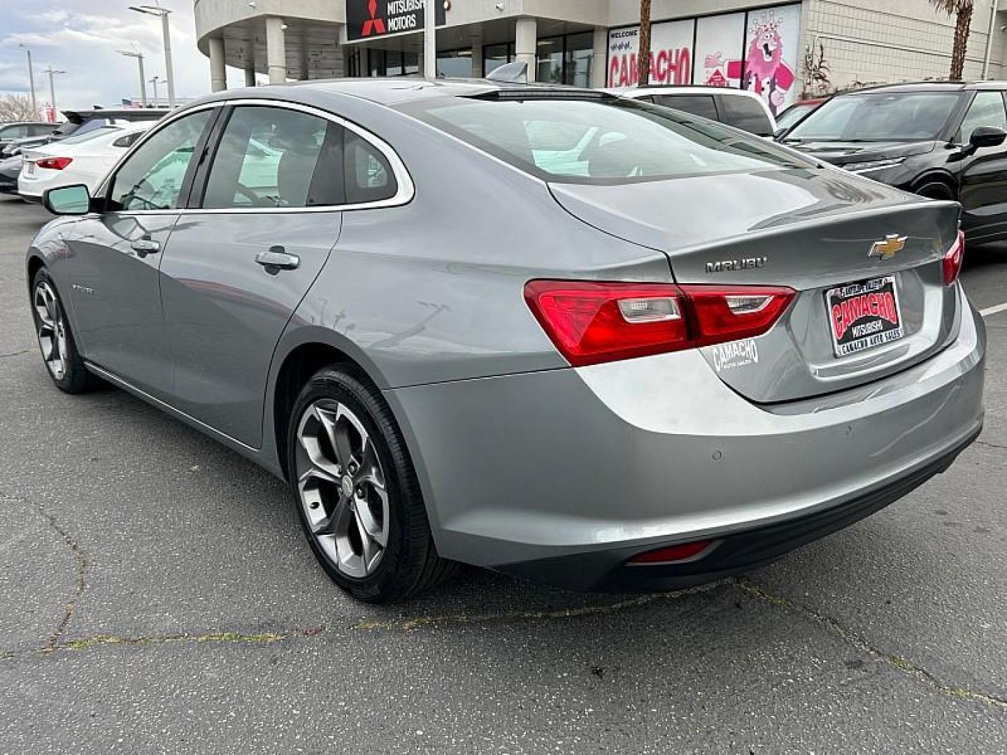 2024 GRAY Chevrolet Malibu (1G1ZD5ST6RF) with an 4-Cyl Turbo 1.5 Liter engine, Automatic CVT transmission, located at 412 Auto Vista Drive, Palmdale, 93551, (661) 945-0620, 34.592636, -118.136681 - Photo#10