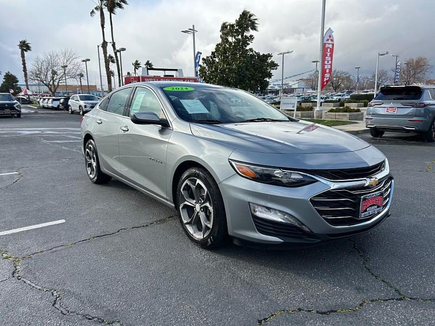 2024 GRAY Chevrolet Malibu (1G1ZD5ST4RF) with an 4-Cyl Turbo 1.5 Liter engine, Automatic CVT transmission, located at 412 Auto Vista Drive, Palmdale, 93551, (661) 945-0620, 34.592636, -118.136681 - Photo#1