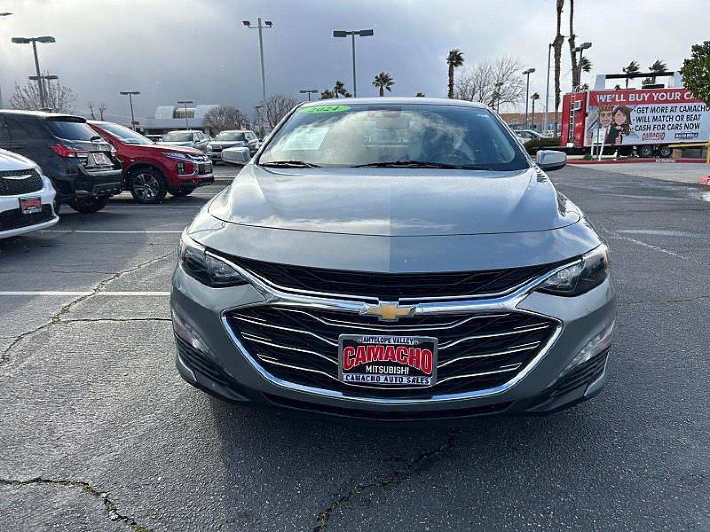 2024 GRAY Chevrolet Malibu (1G1ZD5ST4RF) with an 4-Cyl Turbo 1.5 Liter engine, Automatic CVT transmission, located at 412 Auto Vista Drive, Palmdale, 93551, (661) 945-0620, 34.592636, -118.136681 - Photo#6