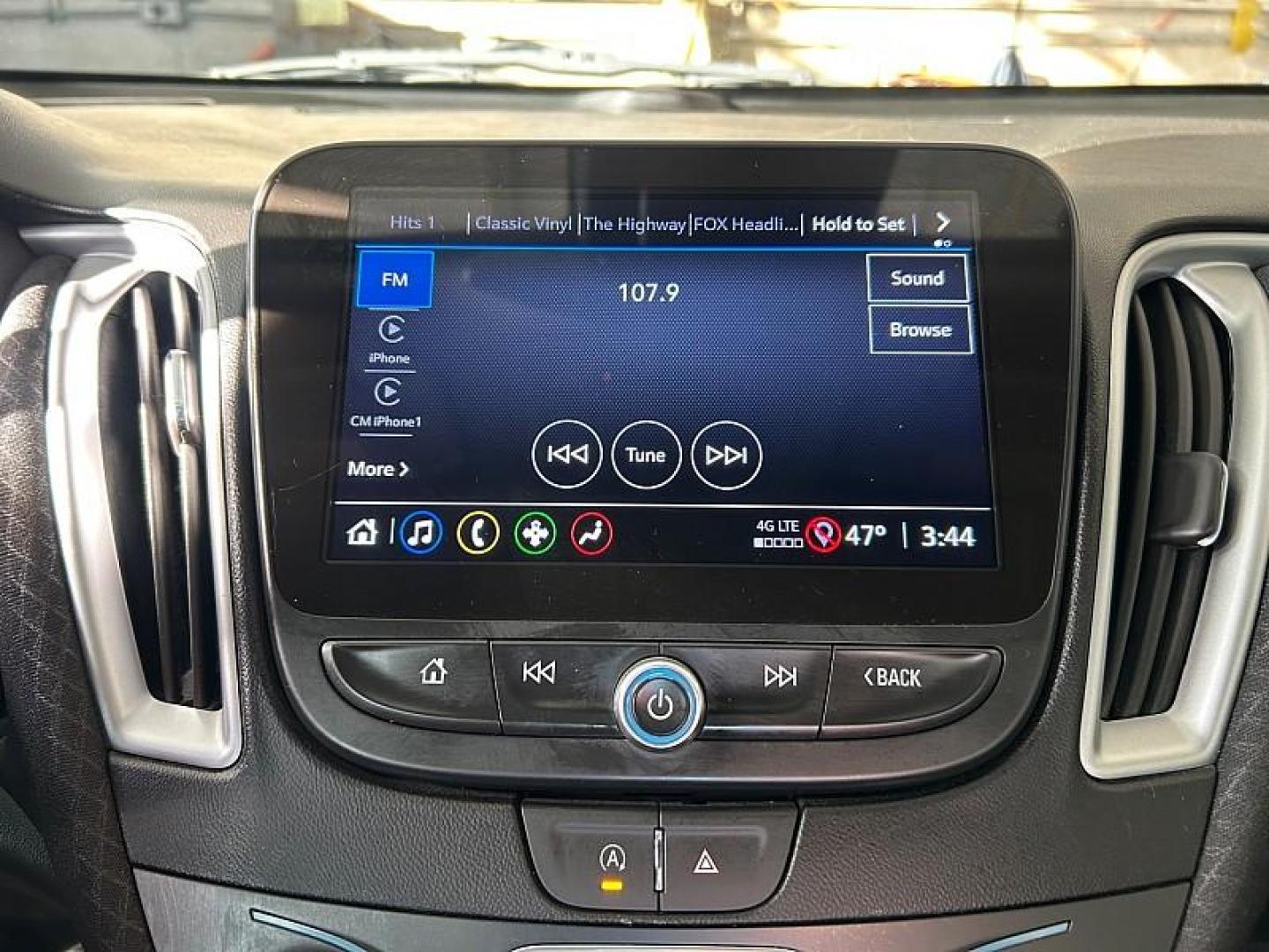 2024 GRAY Chevrolet Malibu (1G1ZD5ST4RF) with an 4-Cyl Turbo 1.5 Liter engine, Automatic CVT transmission, located at 412 Auto Vista Drive, Palmdale, 93551, (661) 945-0620, 34.592636, -118.136681 - Photo#20