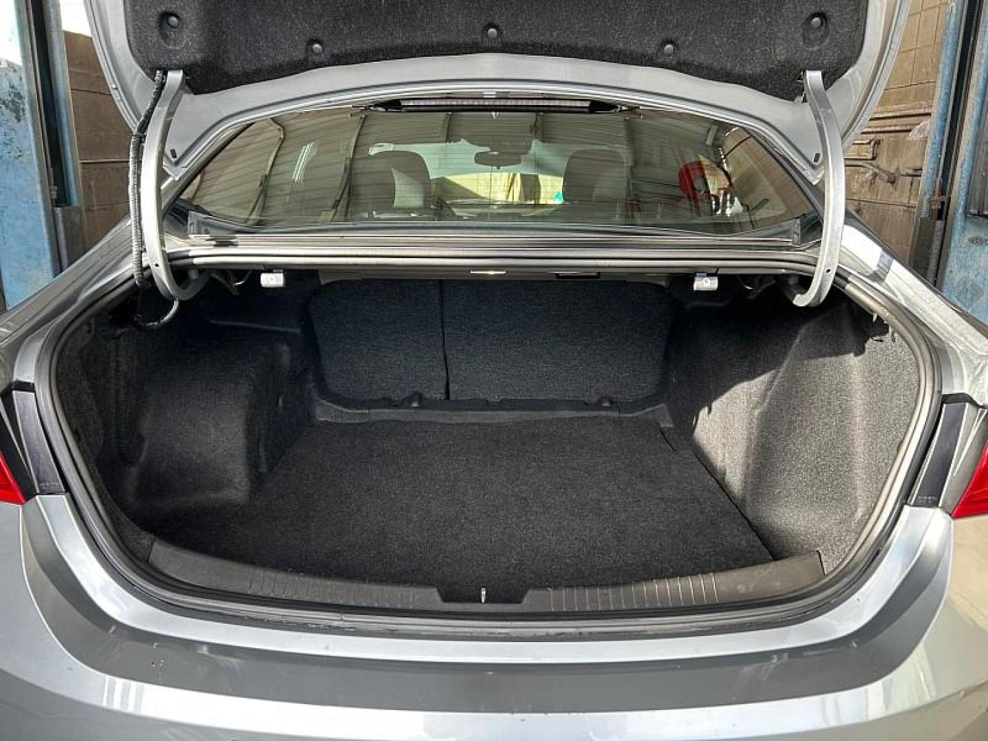 2024 GRAY Chevrolet Malibu (1G1ZD5ST4RF) with an 4-Cyl Turbo 1.5 Liter engine, Automatic CVT transmission, located at 412 Auto Vista Drive, Palmdale, 93551, (661) 945-0620, 34.592636, -118.136681 - Photo#30