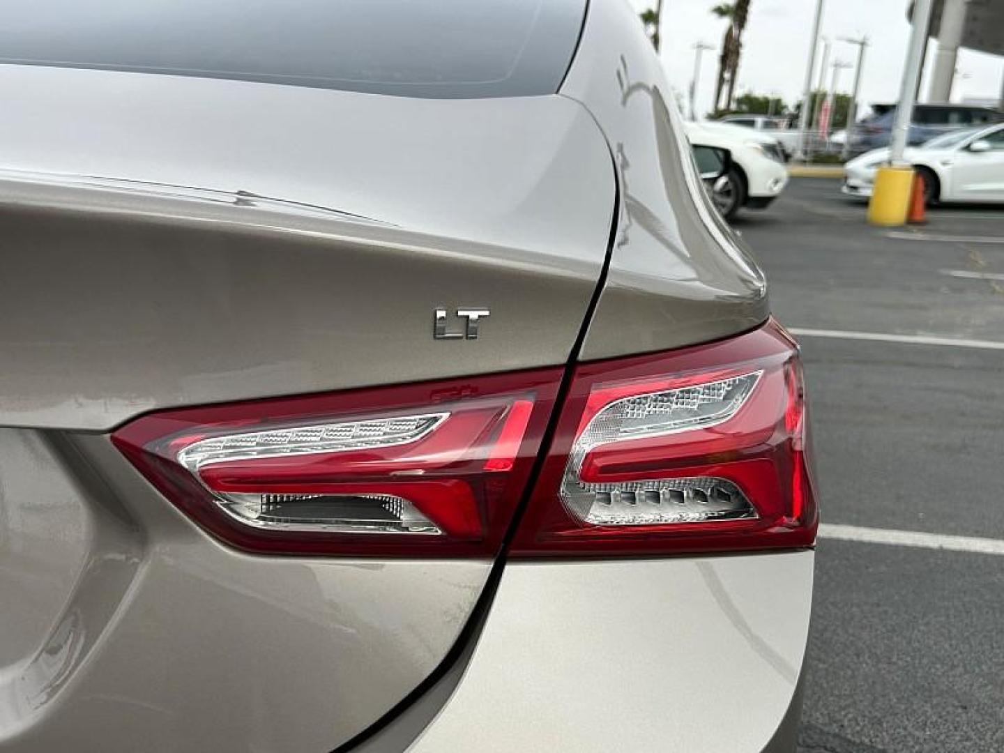 2024 GOLD Chevrolet Malibu (1G1ZE5ST6RF) with an 4-Cyl Turbo 1.5 Liter engine, Automatic CVT transmission, located at 412 Auto Vista Drive, Palmdale, 93551, (661) 945-0620, 34.592636, -118.136681 - Photo#12