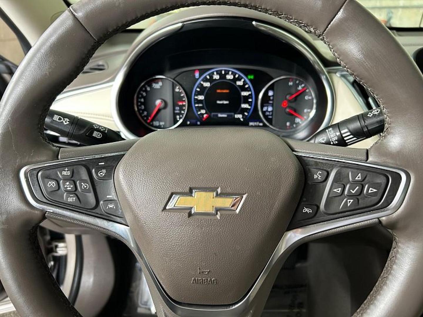 2024 GOLD Chevrolet Malibu (1G1ZE5ST6RF) with an 4-Cyl Turbo 1.5 Liter engine, Automatic CVT transmission, located at 412 Auto Vista Drive, Palmdale, 93551, (661) 945-0620, 34.592636, -118.136681 - Photo#23