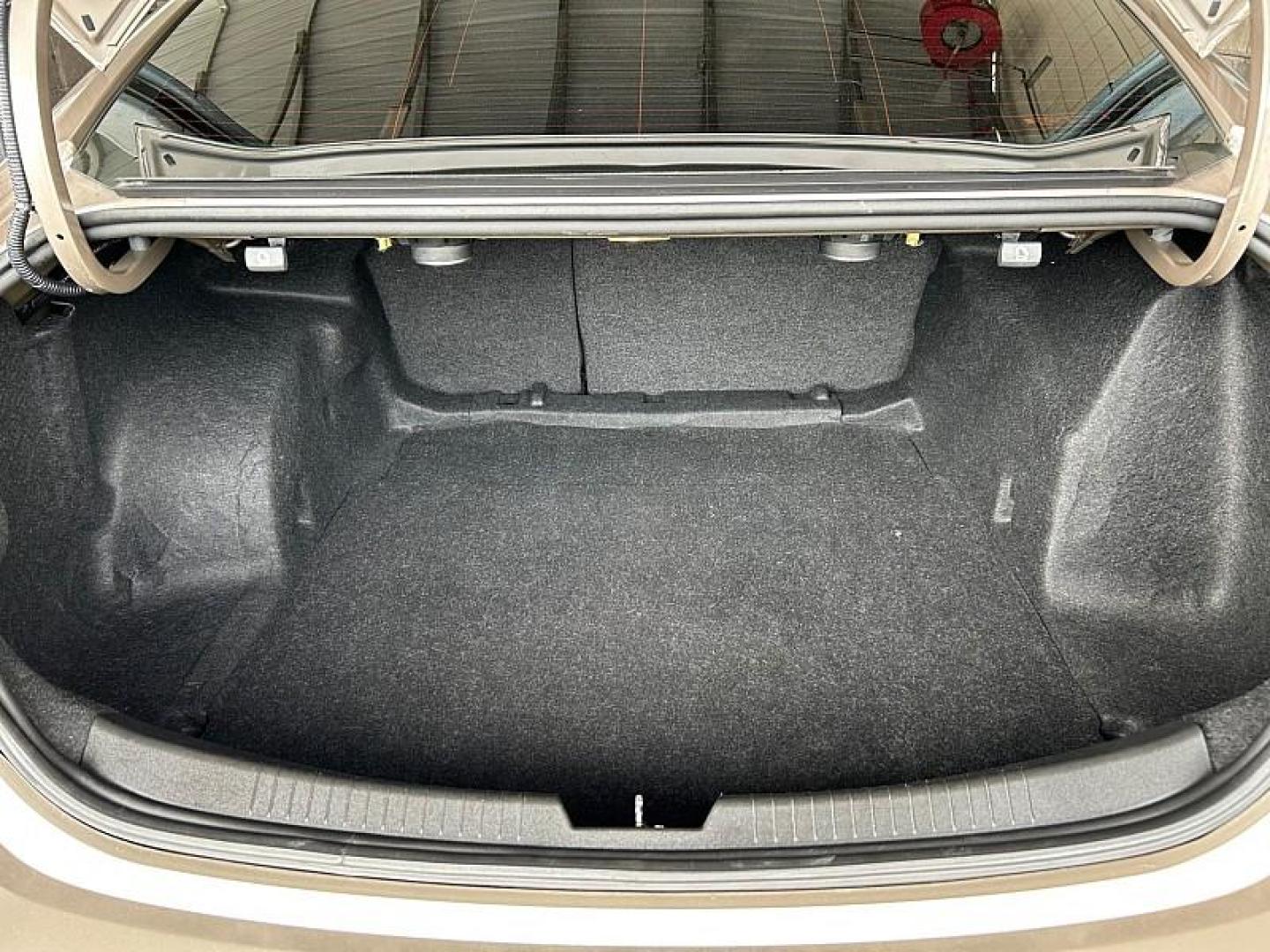 2024 GOLD Chevrolet Malibu (1G1ZE5ST6RF) with an 4-Cyl Turbo 1.5 Liter engine, Automatic CVT transmission, located at 412 Auto Vista Drive, Palmdale, 93551, (661) 945-0620, 34.592636, -118.136681 - Photo#27