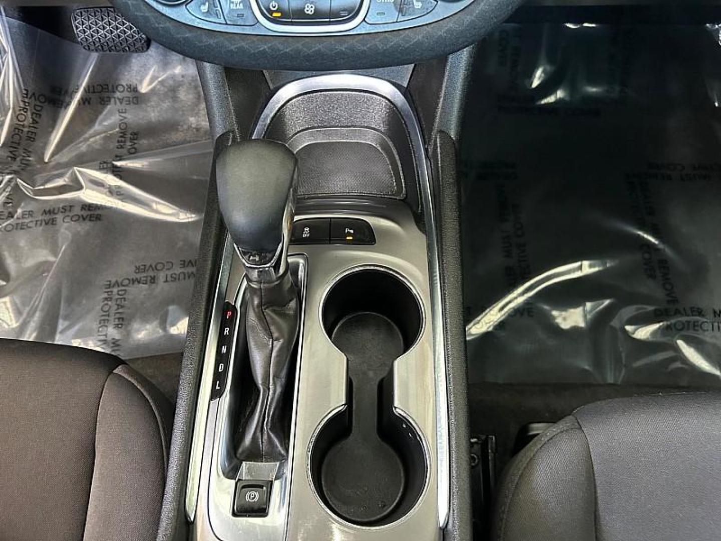 2024 GRAY Chevrolet Malibu (1G1ZD5ST5RF) with an 4-Cyl Turbo 1.5 Liter engine, Automatic CVT transmission, located at 412 Auto Vista Drive, Palmdale, 93551, (661) 945-0620, 34.592636, -118.136681 - Photo#24