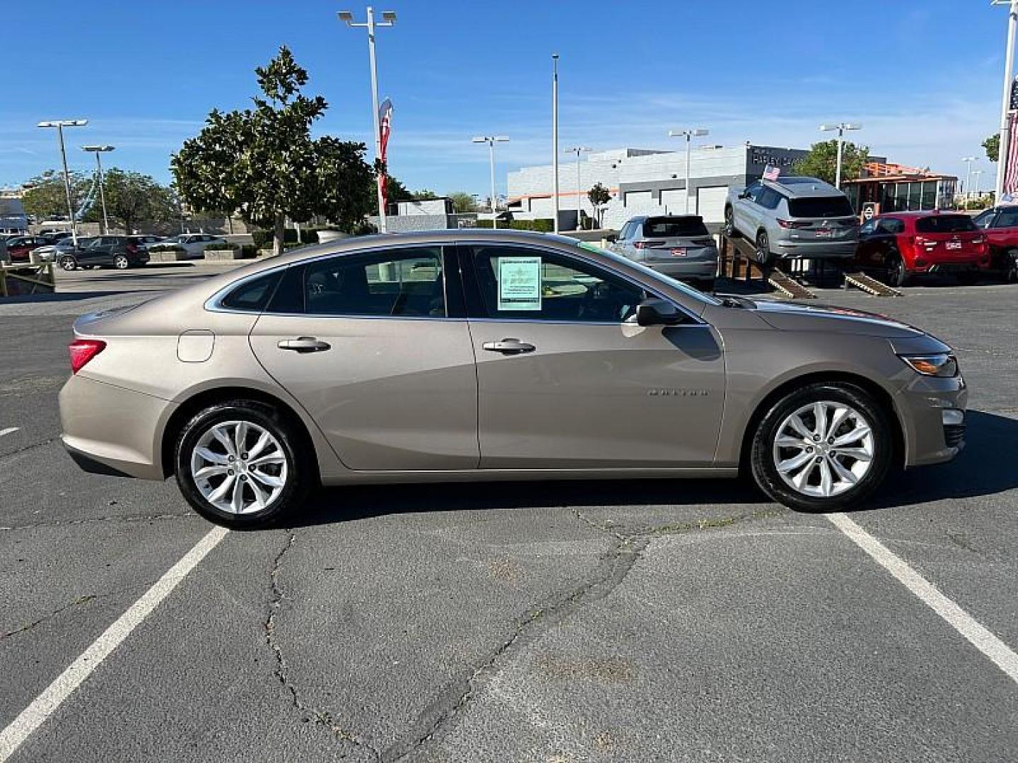 2024 GRAY Chevrolet Malibu (1G1ZD5ST5RF) with an 4-Cyl Turbo 1.5 Liter engine, Automatic CVT transmission, located at 412 Auto Vista Drive, Palmdale, 93551, (661) 945-0620, 34.592636, -118.136681 - Photo#7