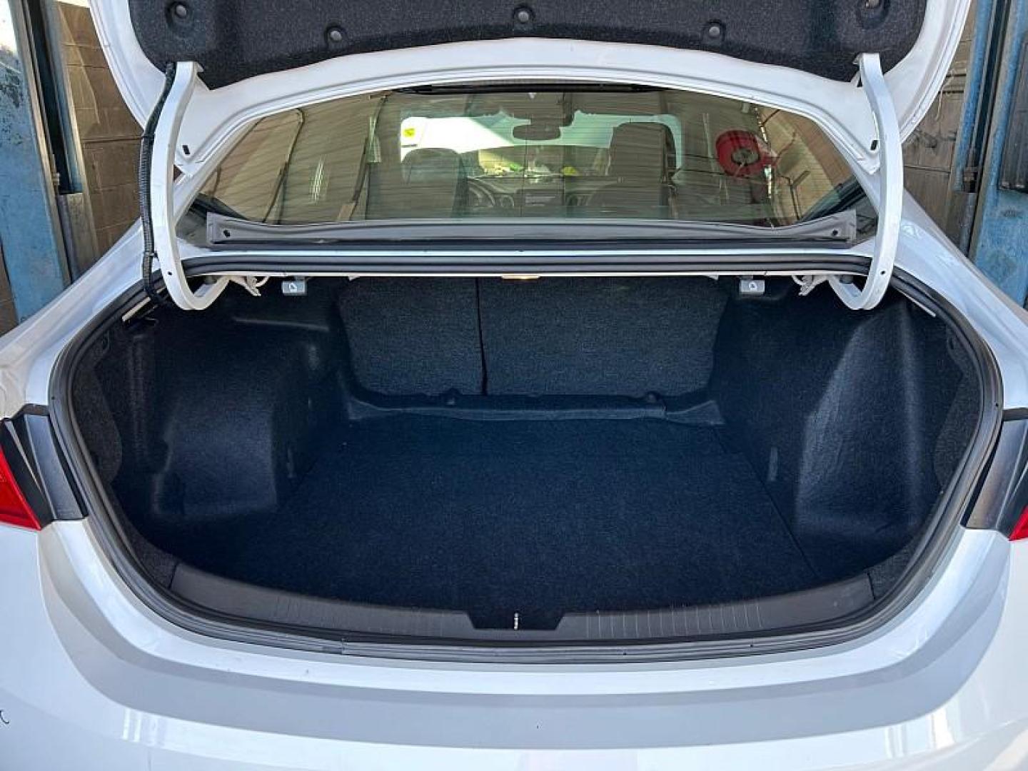 2024 WHITE Chevrolet Malibu (1G1ZD5ST7RF) with an 4-Cyl Turbo 1.5 Liter engine, Automatic CVT transmission, located at 412 Auto Vista Drive, Palmdale, 93551, (661) 945-0620, 34.592636, -118.136681 - Photo#5
