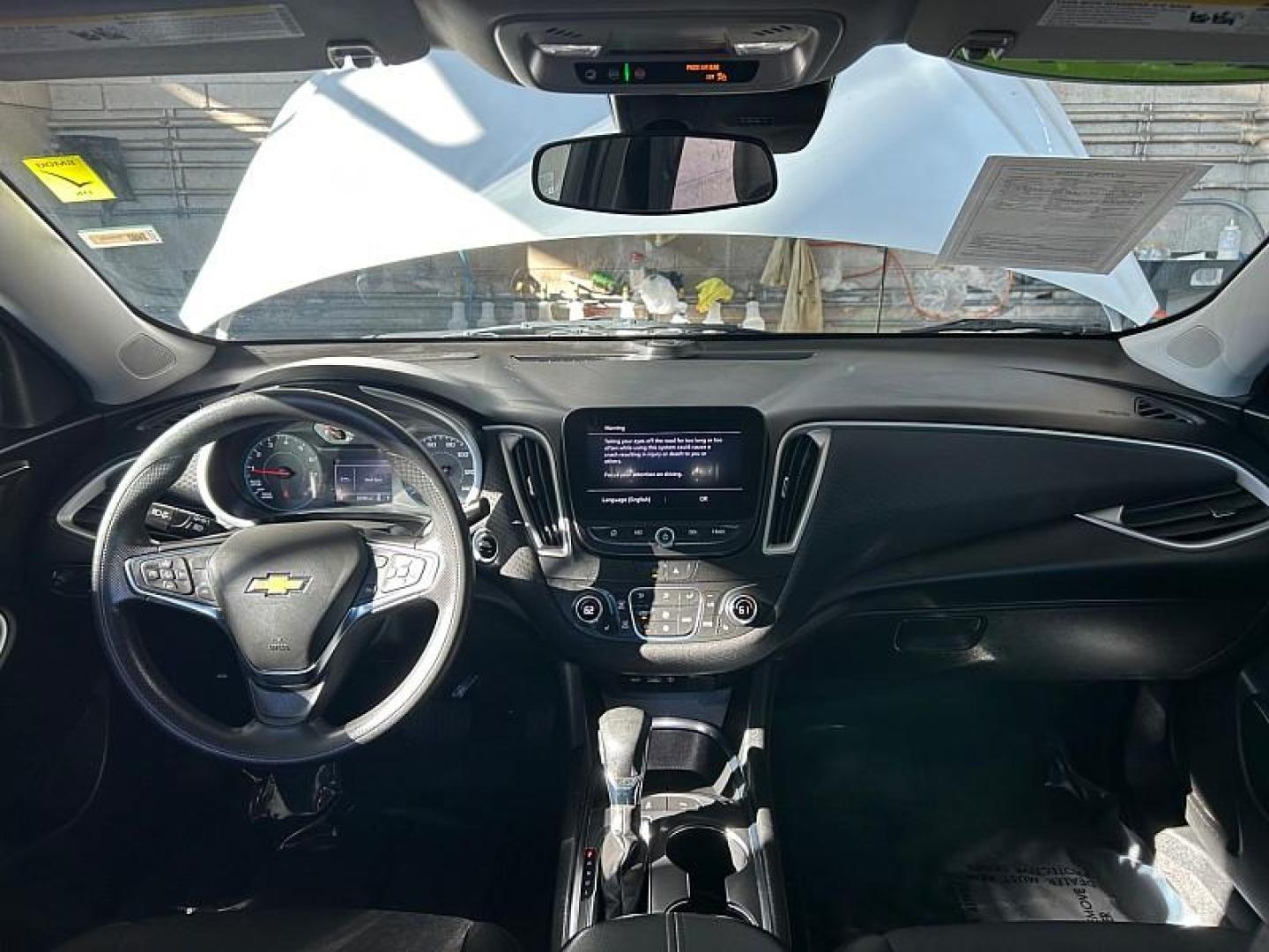 2024 WHITE Chevrolet Malibu (1G1ZD5ST7RF) with an 4-Cyl Turbo 1.5 Liter engine, Automatic CVT transmission, located at 412 Auto Vista Drive, Palmdale, 93551, (661) 945-0620, 34.592636, -118.136681 - Photo#7