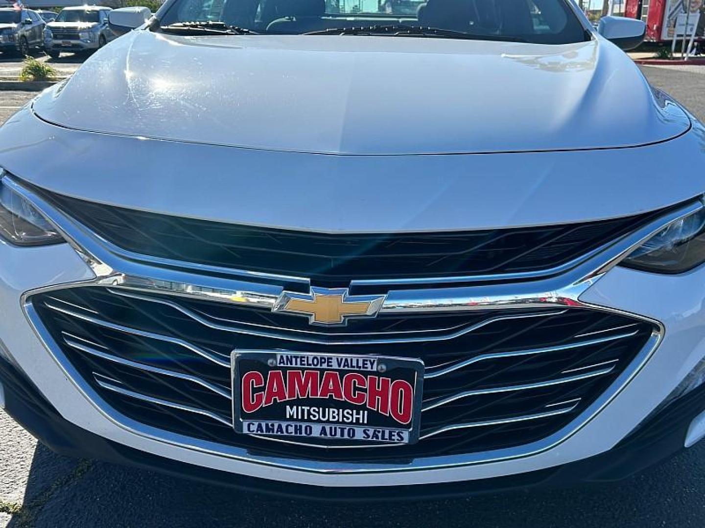 2024 WHITE Chevrolet Malibu (1G1ZD5ST7RF) with an 4-Cyl Turbo 1.5 Liter engine, Automatic CVT transmission, located at 412 Auto Vista Drive, Palmdale, 93551, (661) 945-0620, 34.592636, -118.136681 - Photo#17