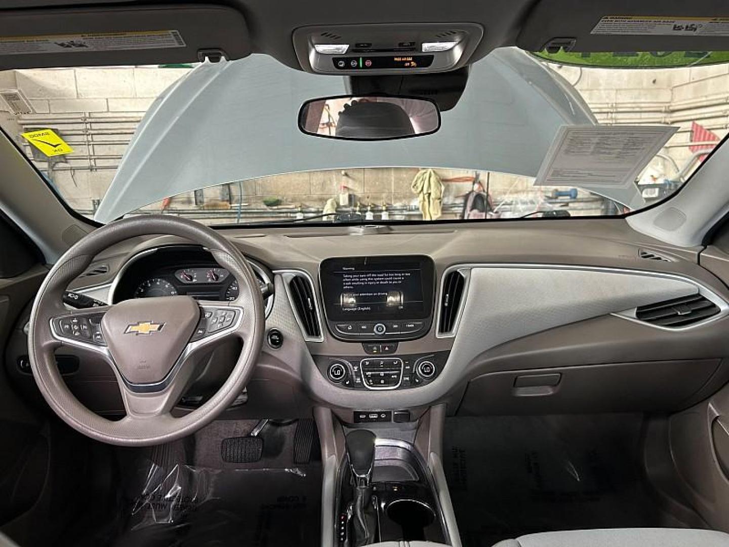 2024 GRAY Chevrolet Malibu (1G1ZD5ST8RF) with an 4-Cyl Turbo 1.5 Liter engine, Automatic CVT transmission, located at 412 Auto Vista Drive, Palmdale, 93551, (661) 945-0620, 34.592636, -118.136681 - Photo#17