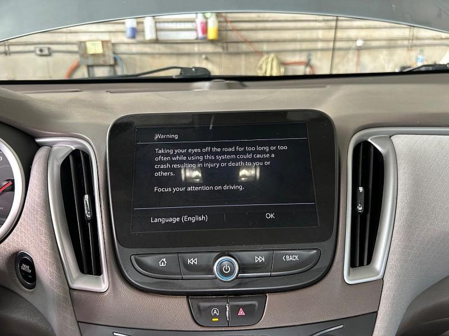 2024 GRAY Chevrolet Malibu (1G1ZD5ST8RF) with an 4-Cyl Turbo 1.5 Liter engine, Automatic CVT transmission, located at 412 Auto Vista Drive, Palmdale, 93551, (661) 945-0620, 34.592636, -118.136681 - Photo#19