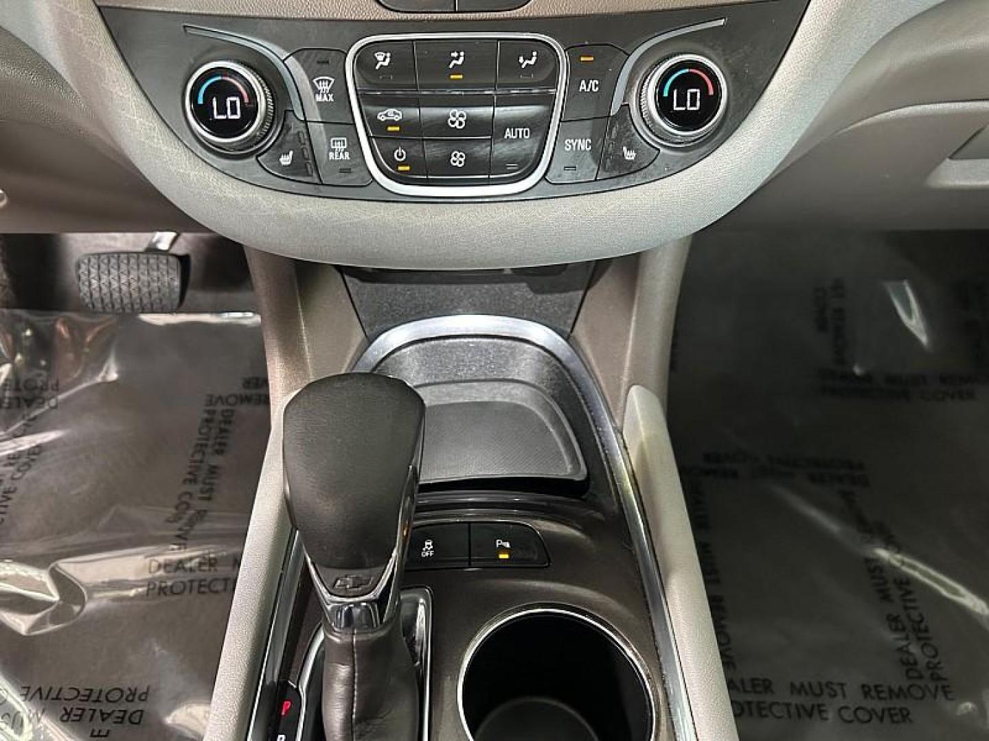 2024 GRAY Chevrolet Malibu (1G1ZD5ST8RF) with an 4-Cyl Turbo 1.5 Liter engine, Automatic CVT transmission, located at 412 Auto Vista Drive, Palmdale, 93551, (661) 945-0620, 34.592636, -118.136681 - Photo#20