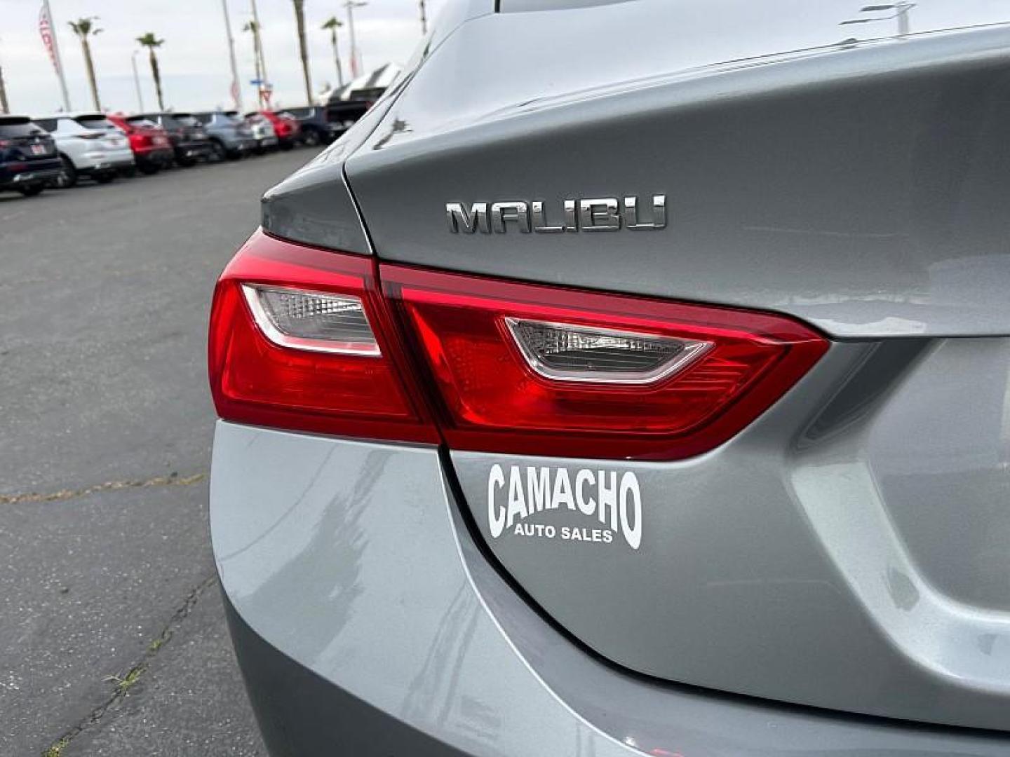 2024 GRAY Chevrolet Malibu (1G1ZD5ST8RF) with an 4-Cyl Turbo 1.5 Liter engine, Automatic CVT transmission, located at 412 Auto Vista Drive, Palmdale, 93551, (661) 945-0620, 34.592636, -118.136681 - Photo#14