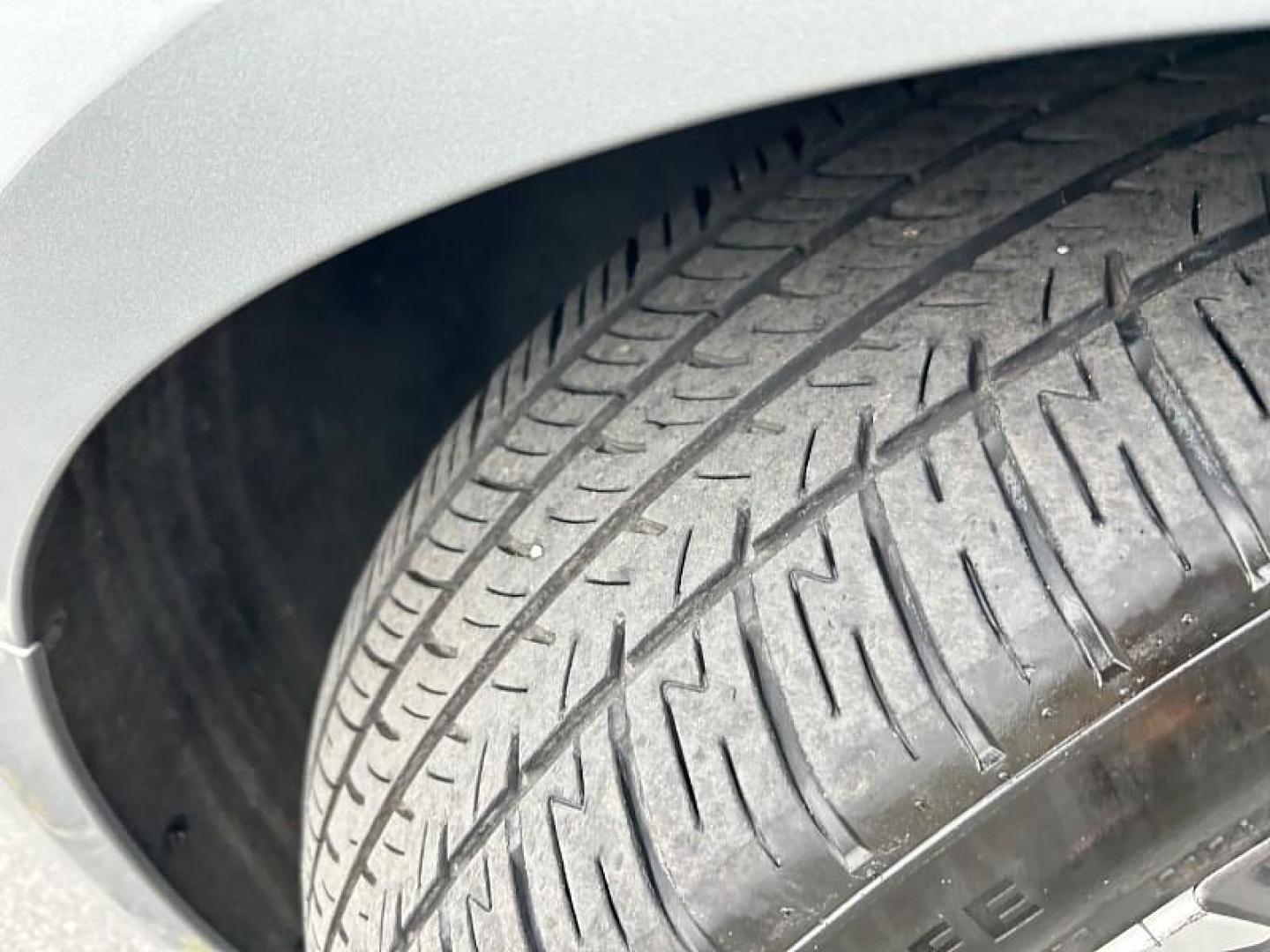 2024 GRAY Chevrolet Malibu (1G1ZD5ST8RF) with an 4-Cyl Turbo 1.5 Liter engine, Automatic CVT transmission, located at 412 Auto Vista Drive, Palmdale, 93551, (661) 945-0620, 34.592636, -118.136681 - Photo#11