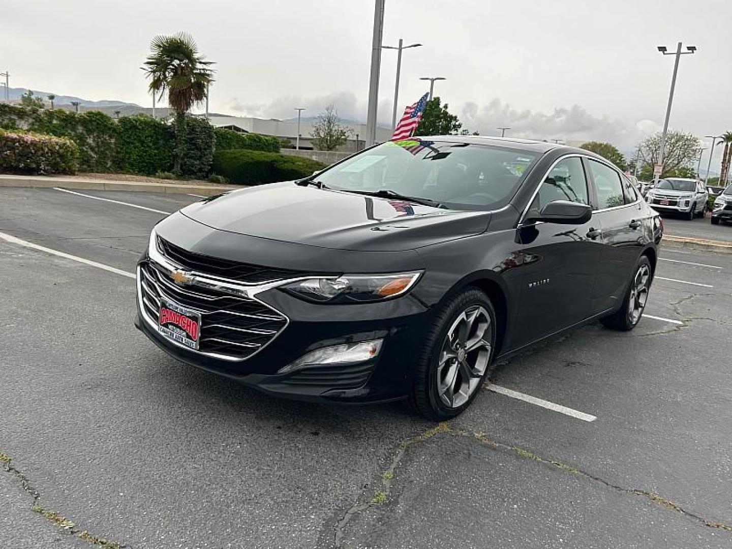 2024 BLACK Chevrolet Malibu (1G1ZD5ST7RF) with an 4-Cyl Turbo 1.5 Liter engine, Automatic CVT transmission, located at 412 Auto Vista Drive, Palmdale, 93551, (661) 945-0620, 34.592636, -118.136681 - Photo#3